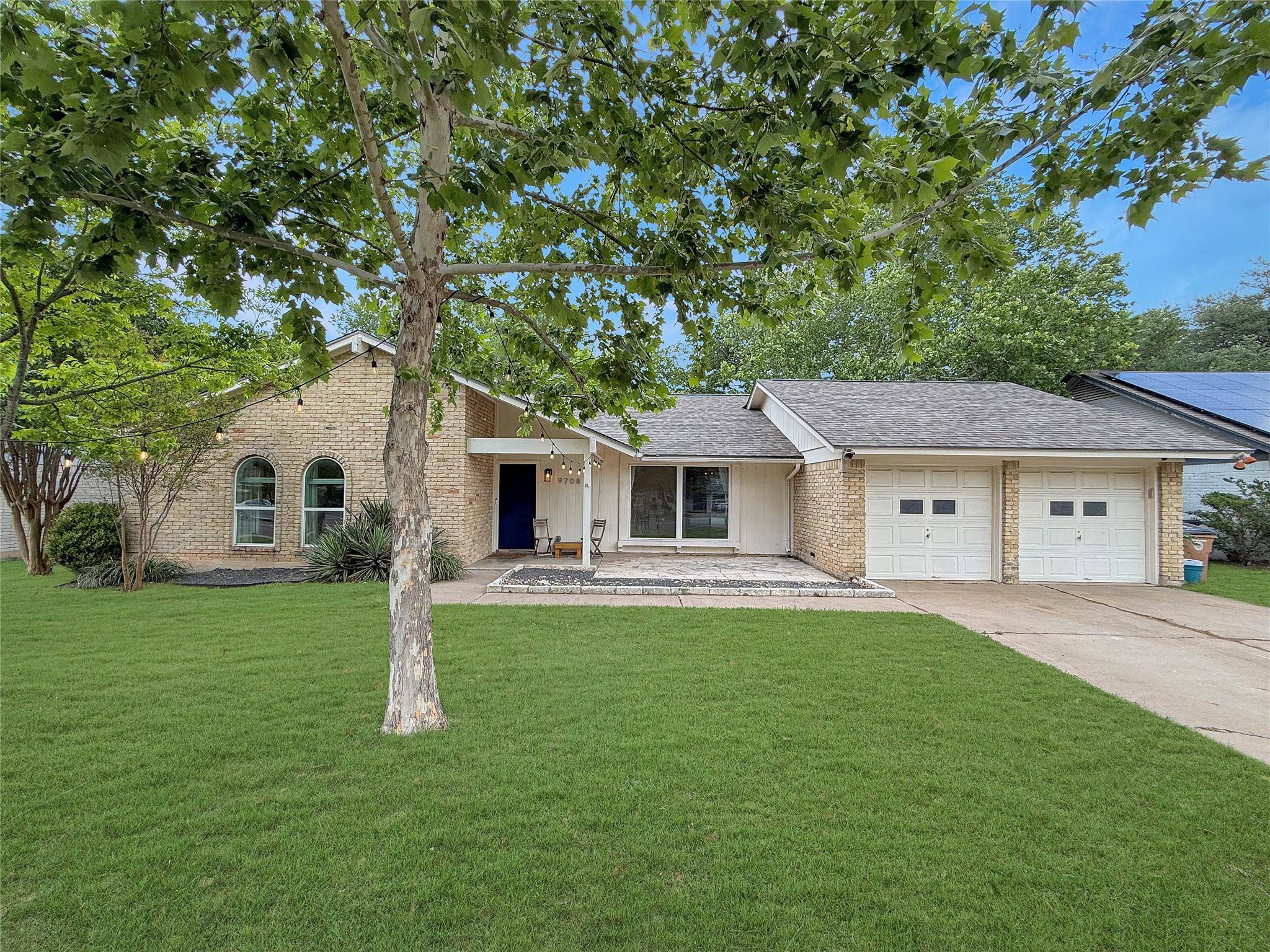 9708 Parkfield DR, Austin, TX 78758