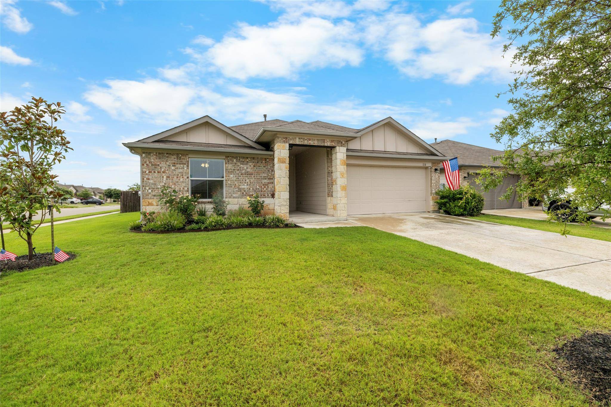 118 Craft ST, Hutto, TX 78634