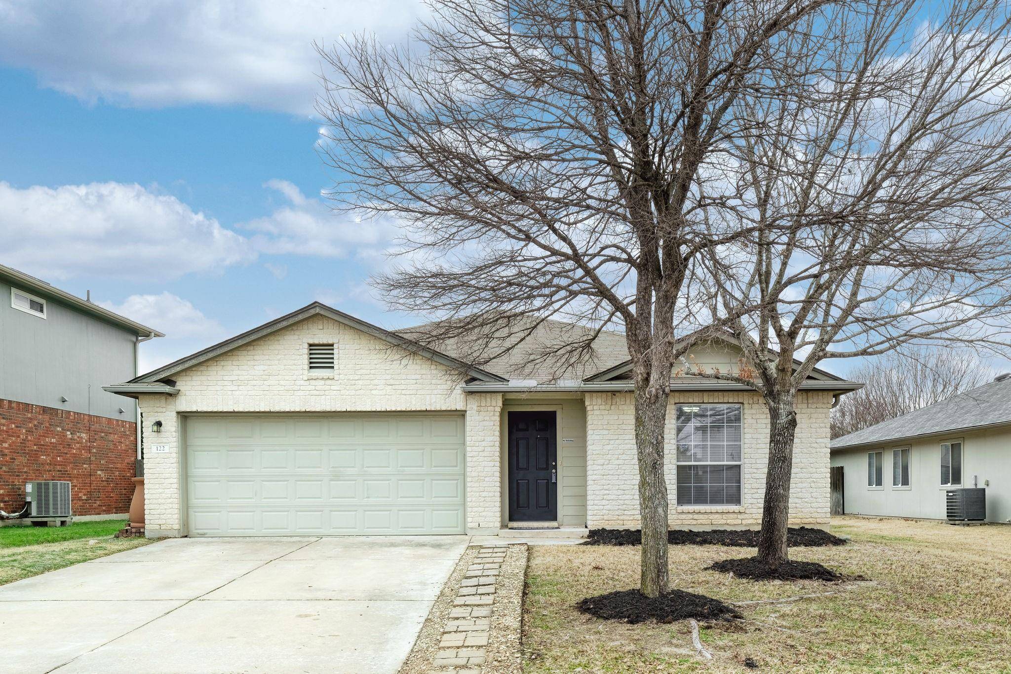 122 Baldwin ST, Hutto, TX 78634