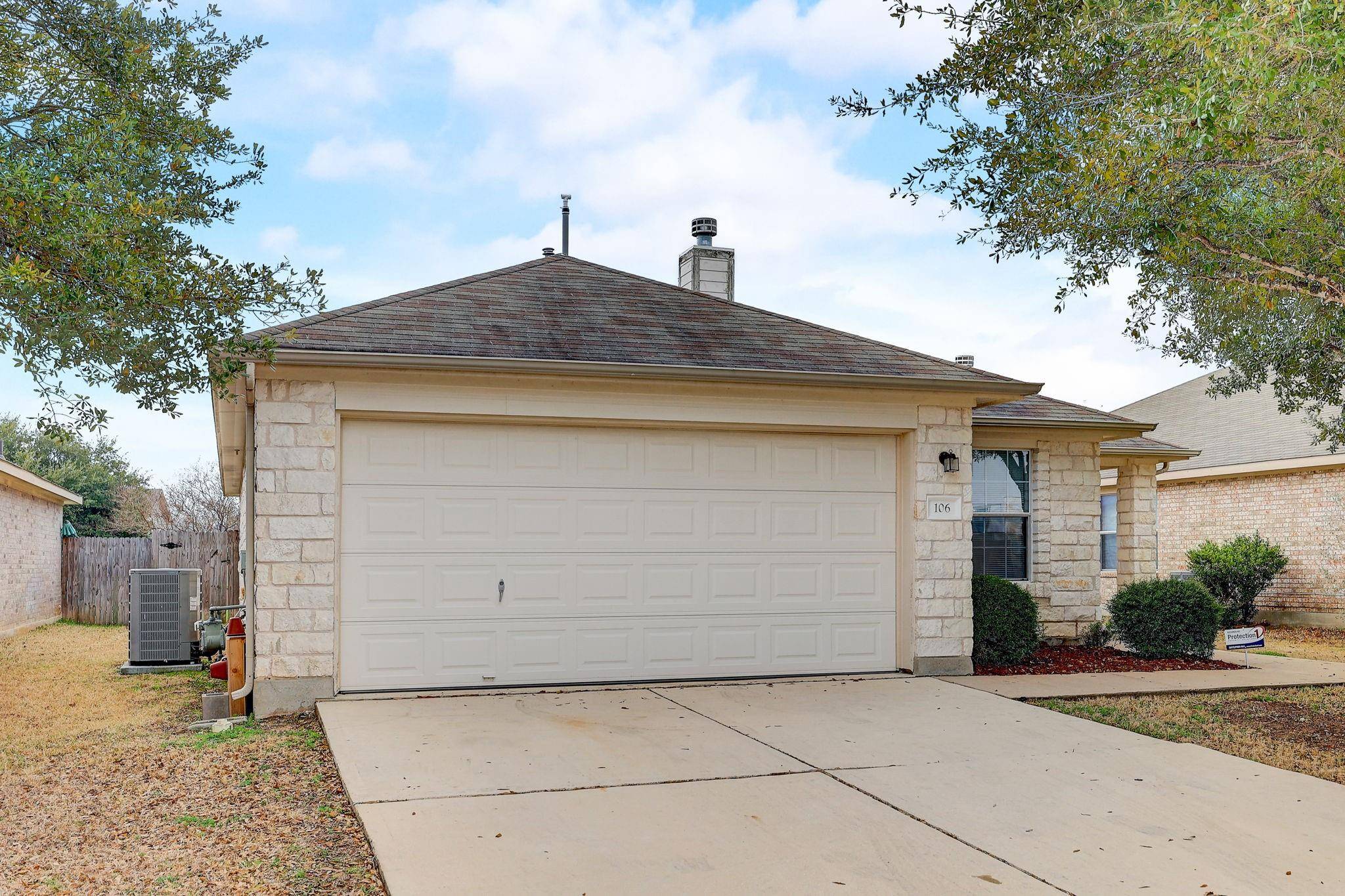 106 Big Horn PASS, Bastrop, TX 78602