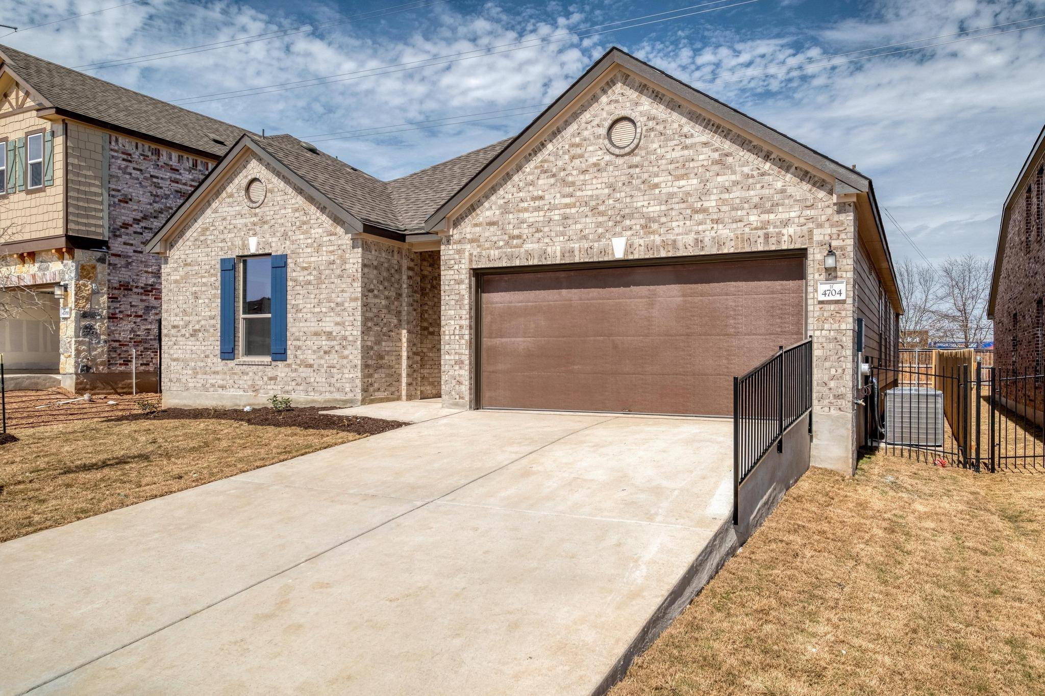 4704 Delancey DR, Manor, TX 78653