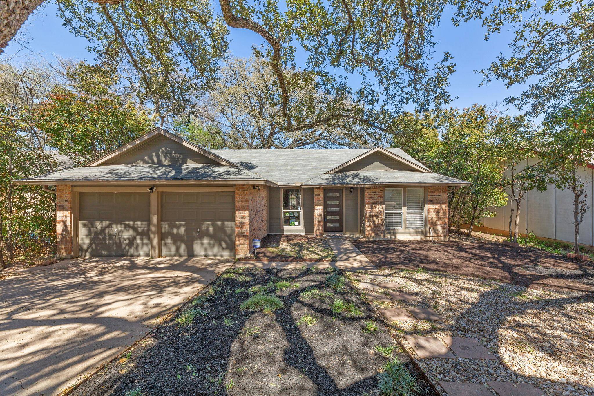 5004 Powder River RD, Austin, TX 78759