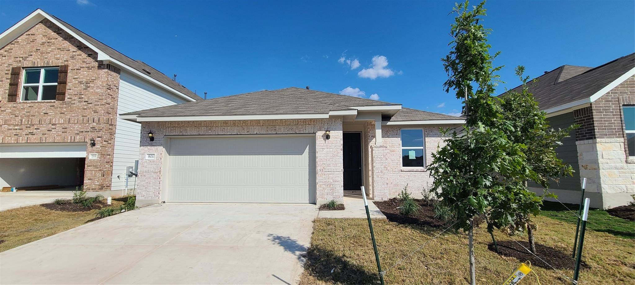 801 Palo Brea LOOP, Hutto, TX 78634