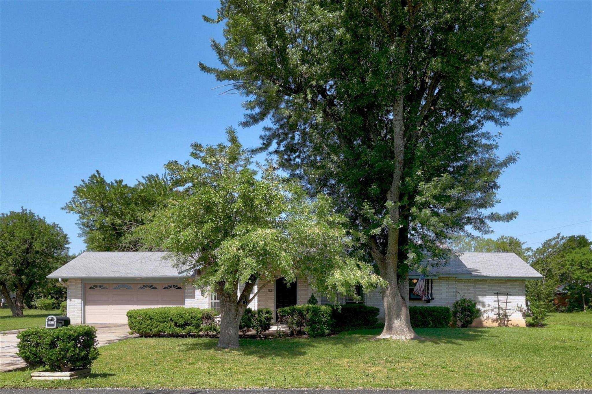 1411 Shenandoah DR, Cedar Park, TX 78613