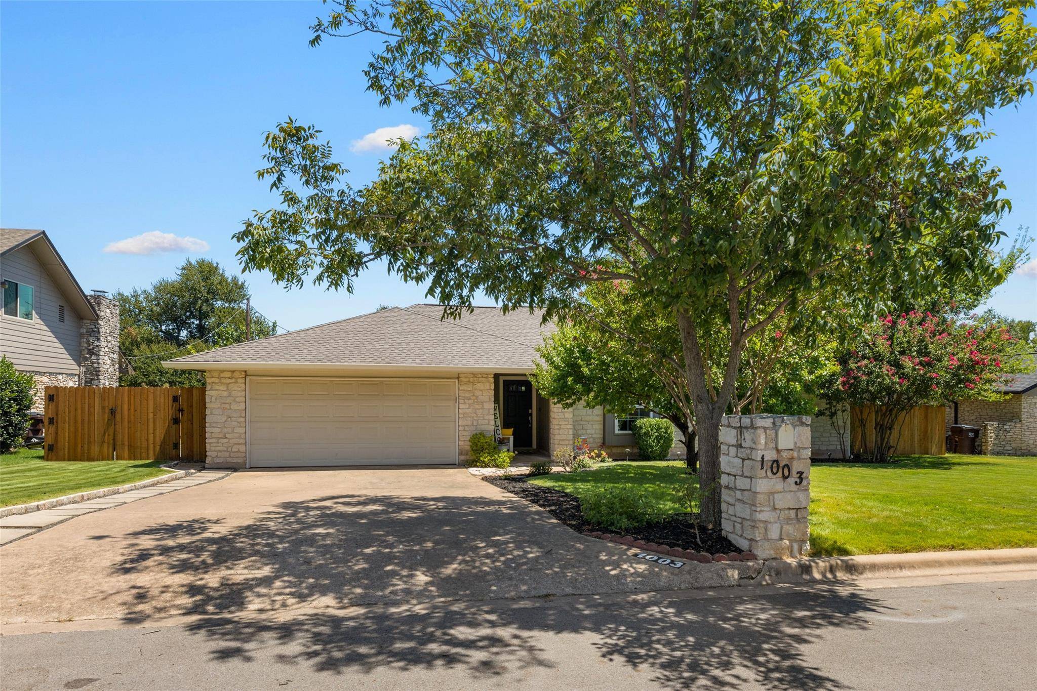 1003 Deer RUN, Round Rock, TX 78681
