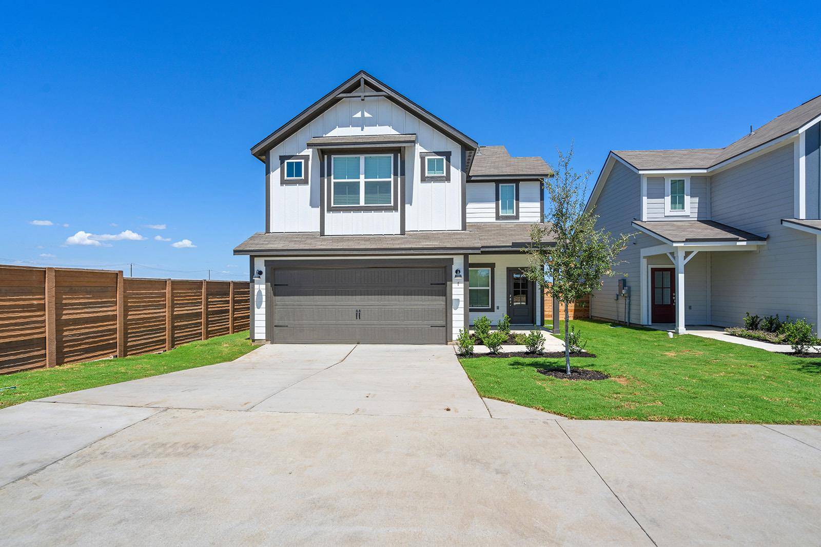 305 Carmel Canyon TRL, Jarrell, TX 76537