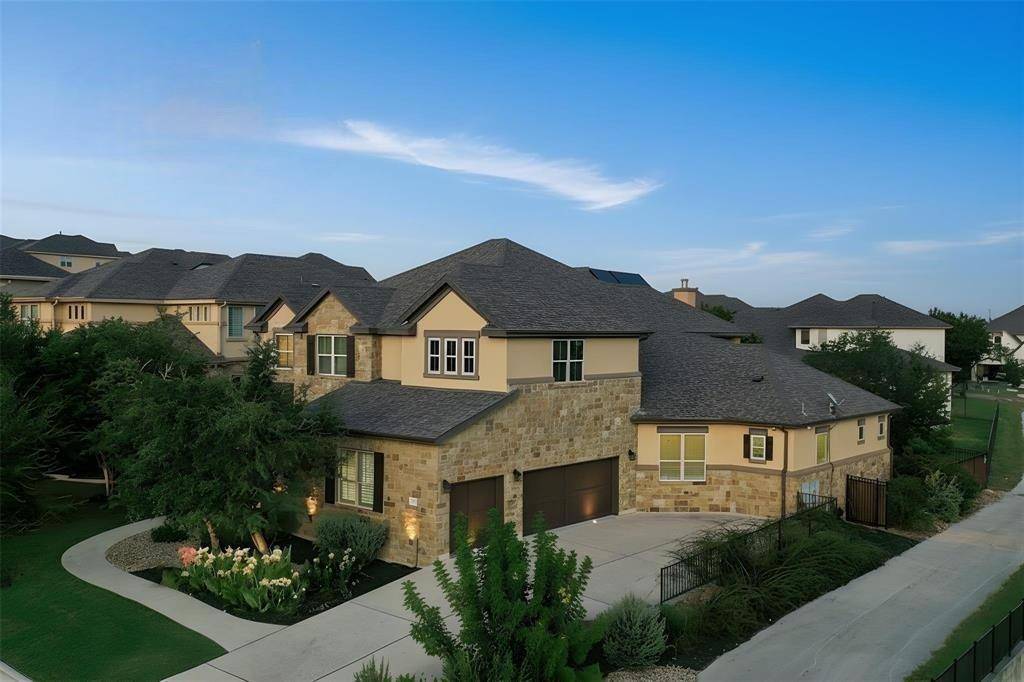 15729 De Fortuna DR, Bee Cave, TX 78738