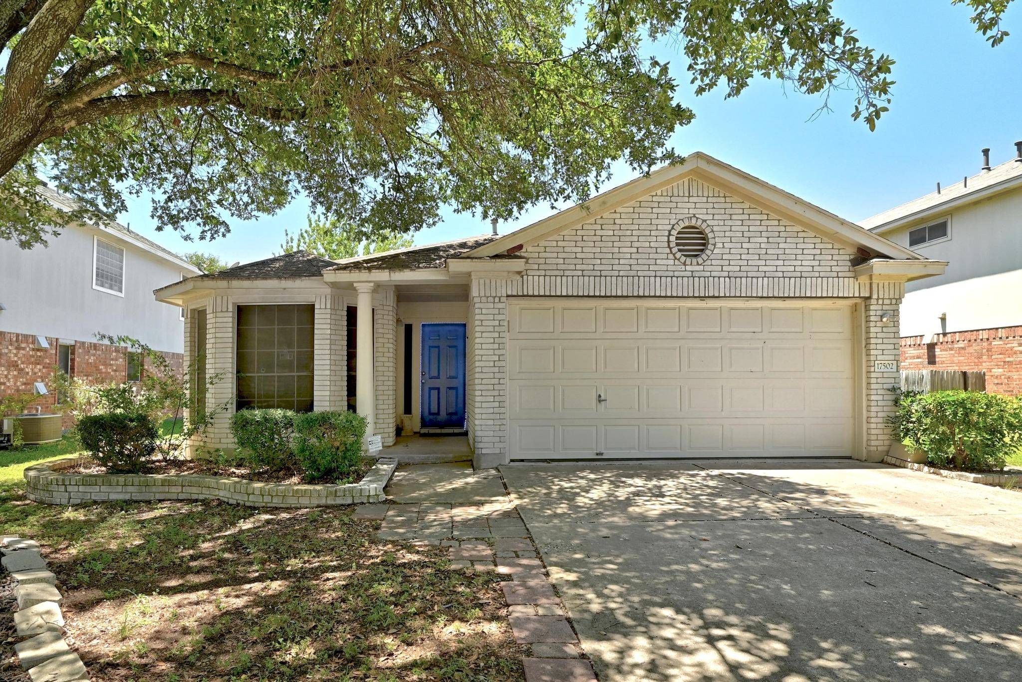 17502 Salt Flat LN, Round Rock, TX 78664