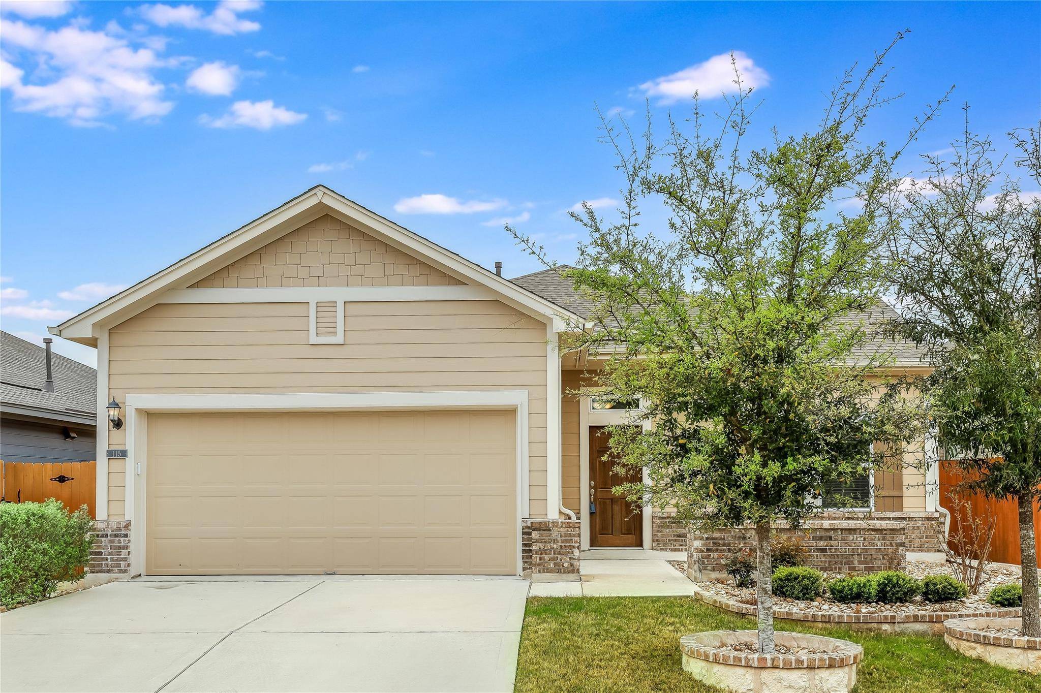115 Nettle Swap DR, Hutto, TX 78634