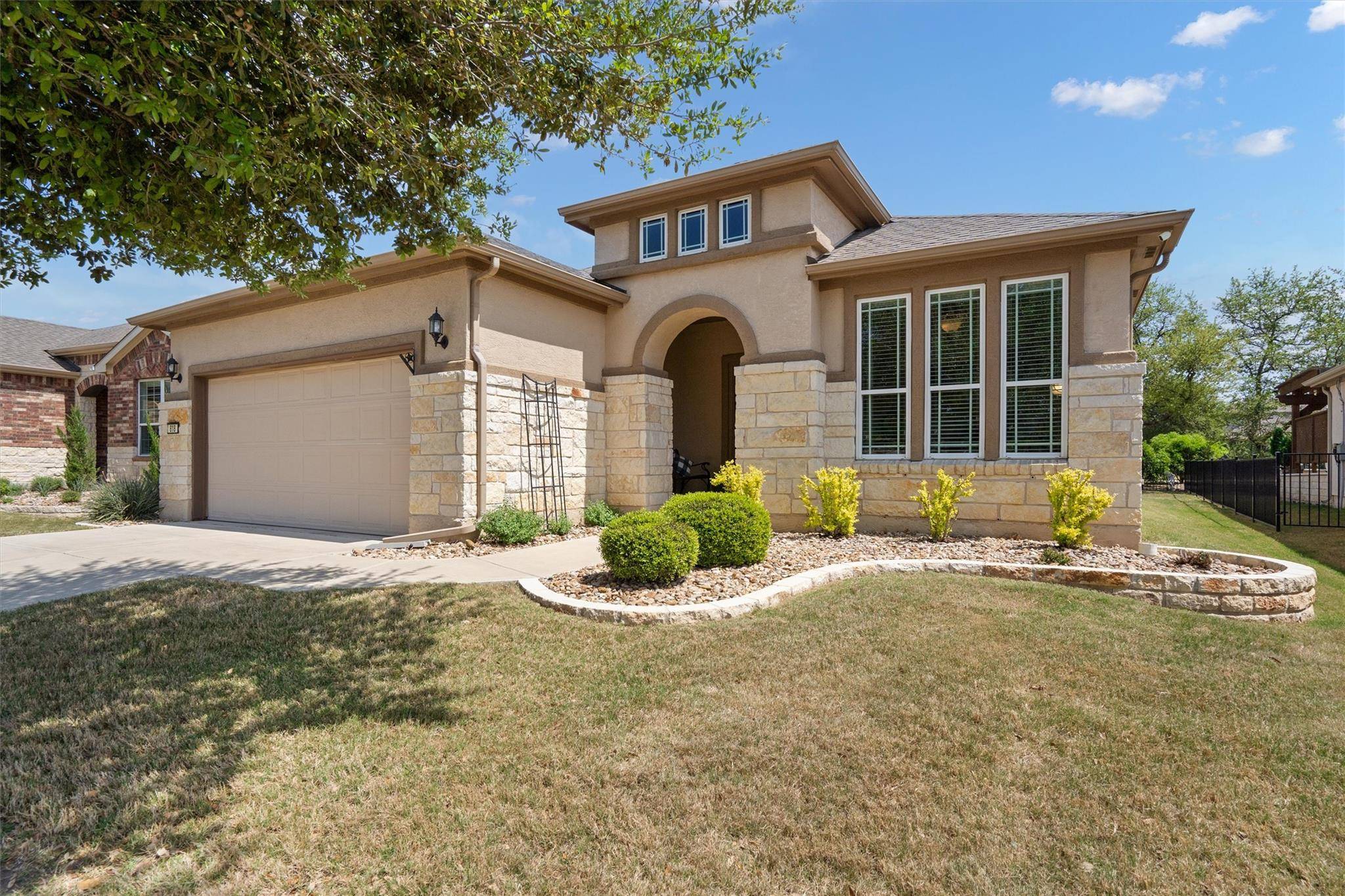 818 Haystack Creek TRL, Georgetown, TX 78633