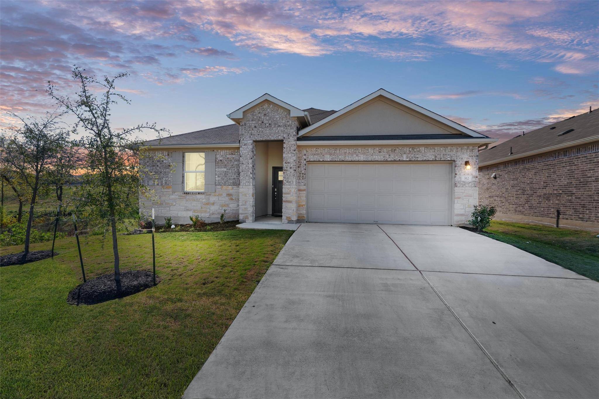 312 Charles TRL, Georgetown, TX 78626