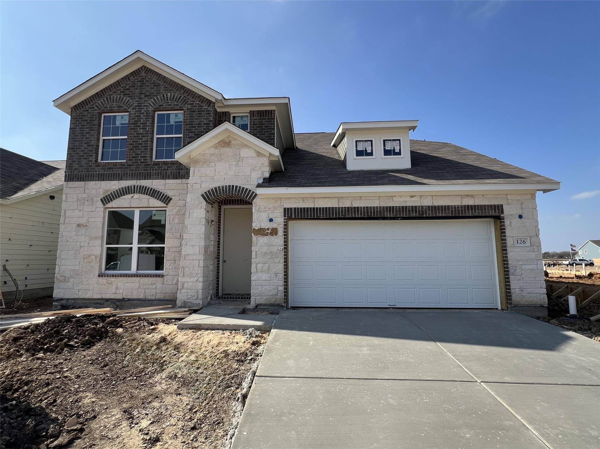 126 Prairie Falls DR, Hutto, TX 78634