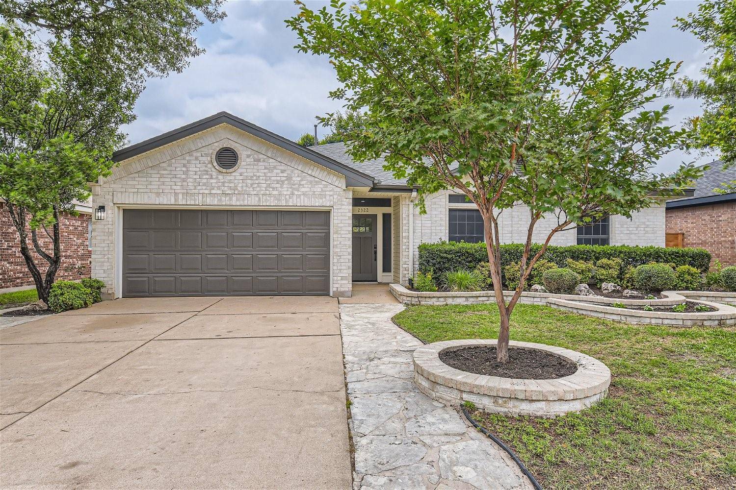 2322 Loquat LN, Round Rock, TX 78664