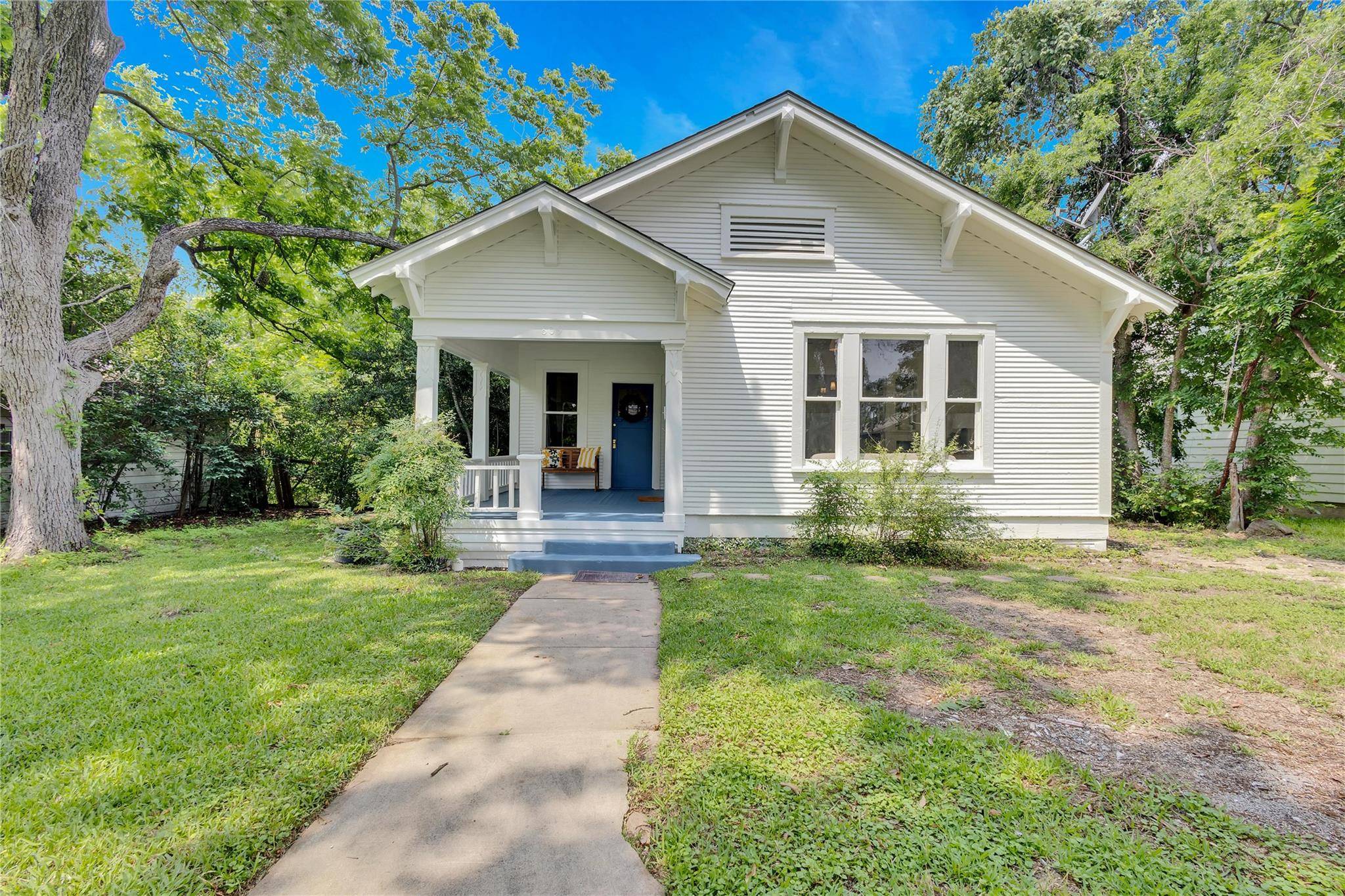 809 Lexington ST, Taylor, TX 76574