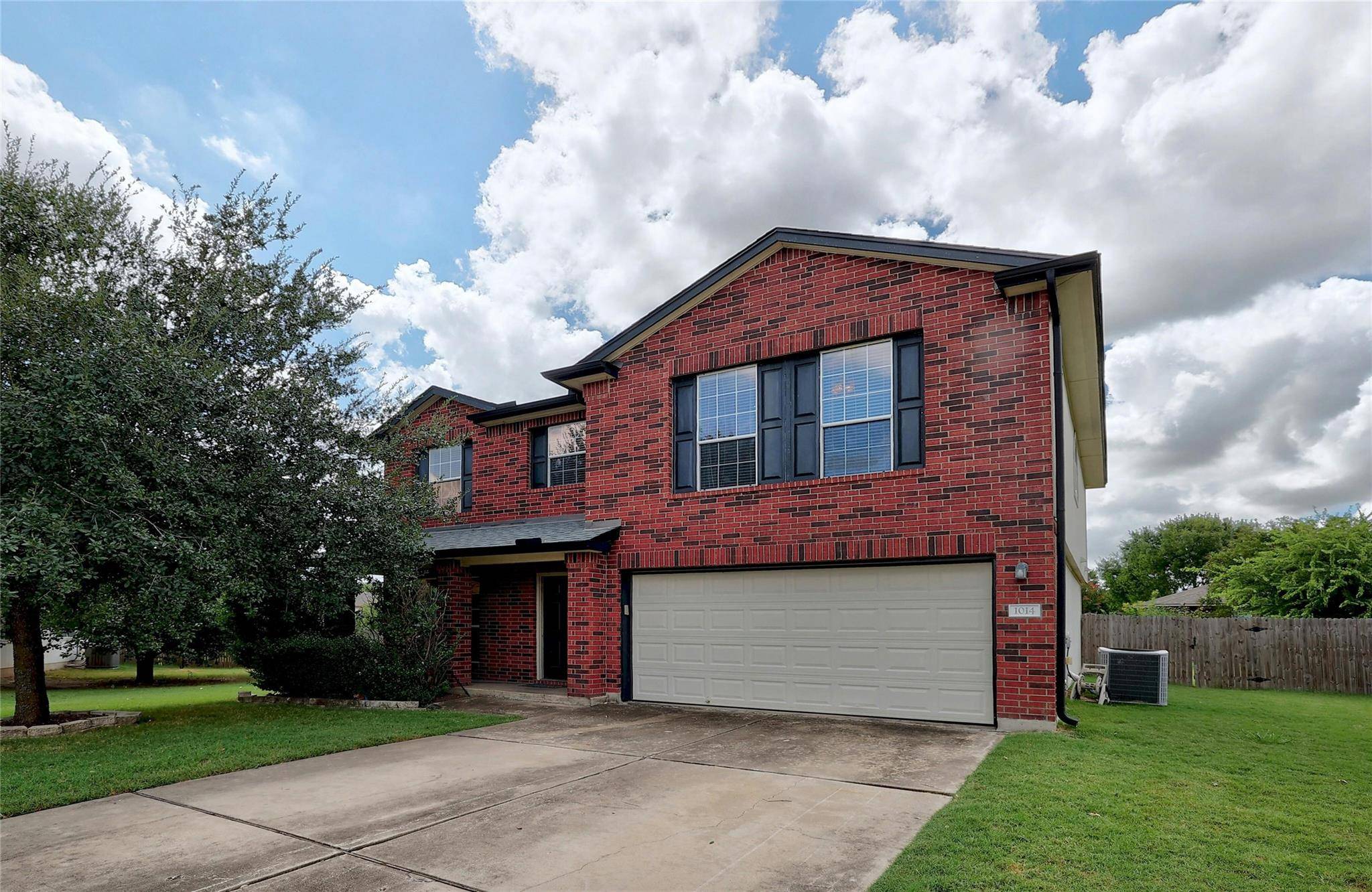 1014 Creston CV, Hutto, TX 78634