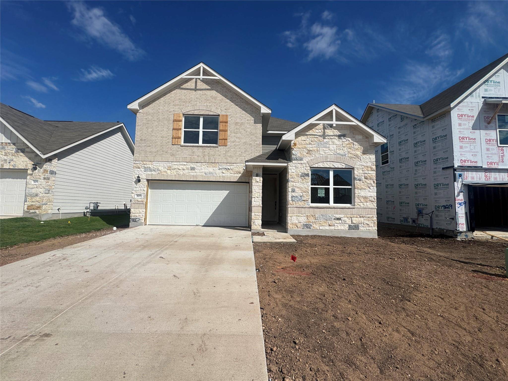 307 Willow Heights DR, Hutto, TX 78634