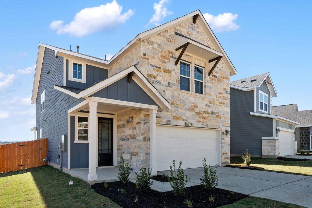 124 Clover BND, Liberty Hill, TX 78642