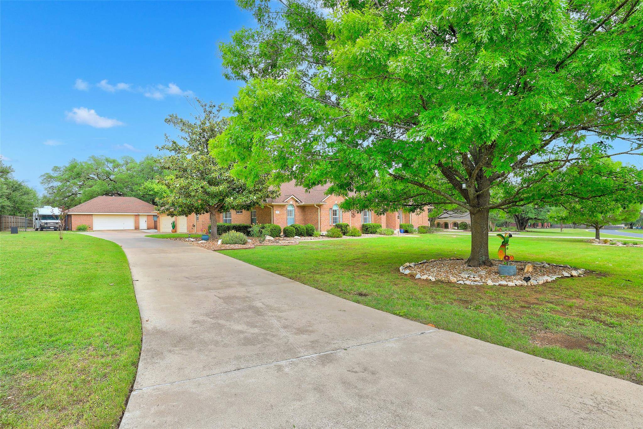 410 Allen CIR, Georgetown, TX 78633