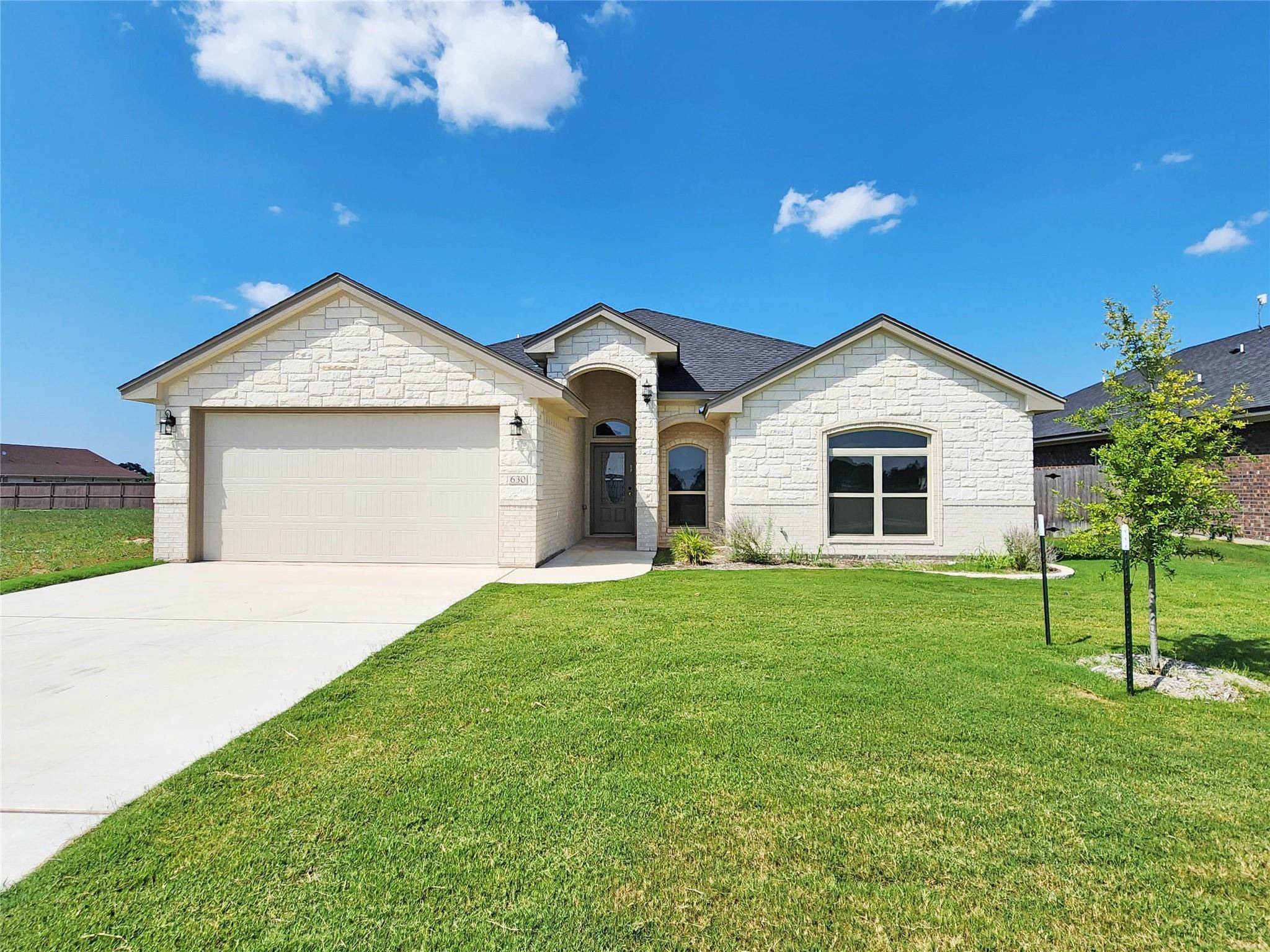 630 Eagle Crest DR, Salado, TX 76571