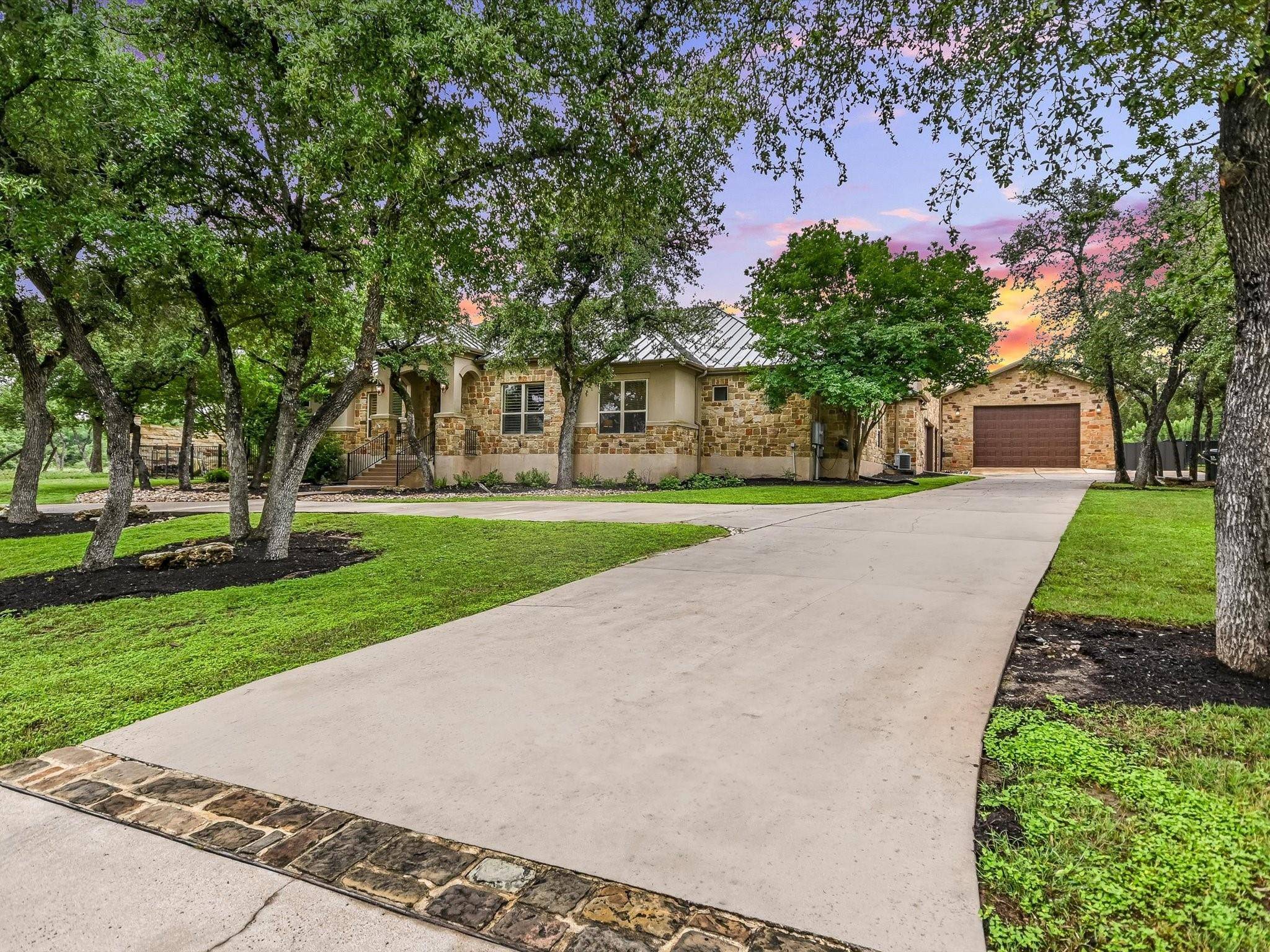 137 Chadwick DR, Georgetown, TX 78628