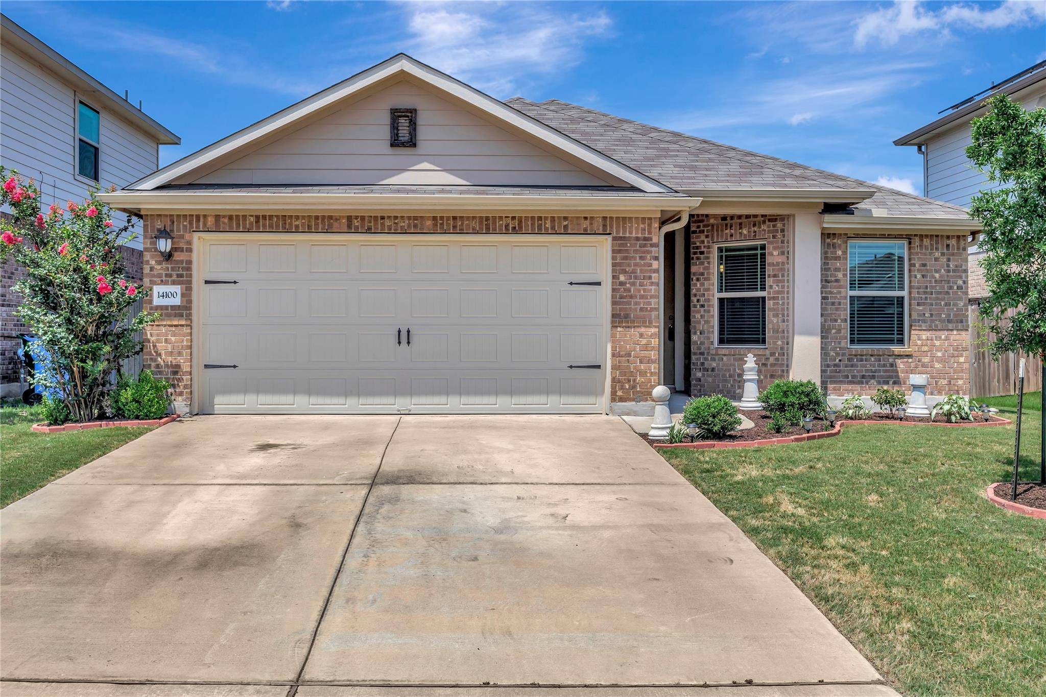 14100 Kira LN, Manor, TX 78653