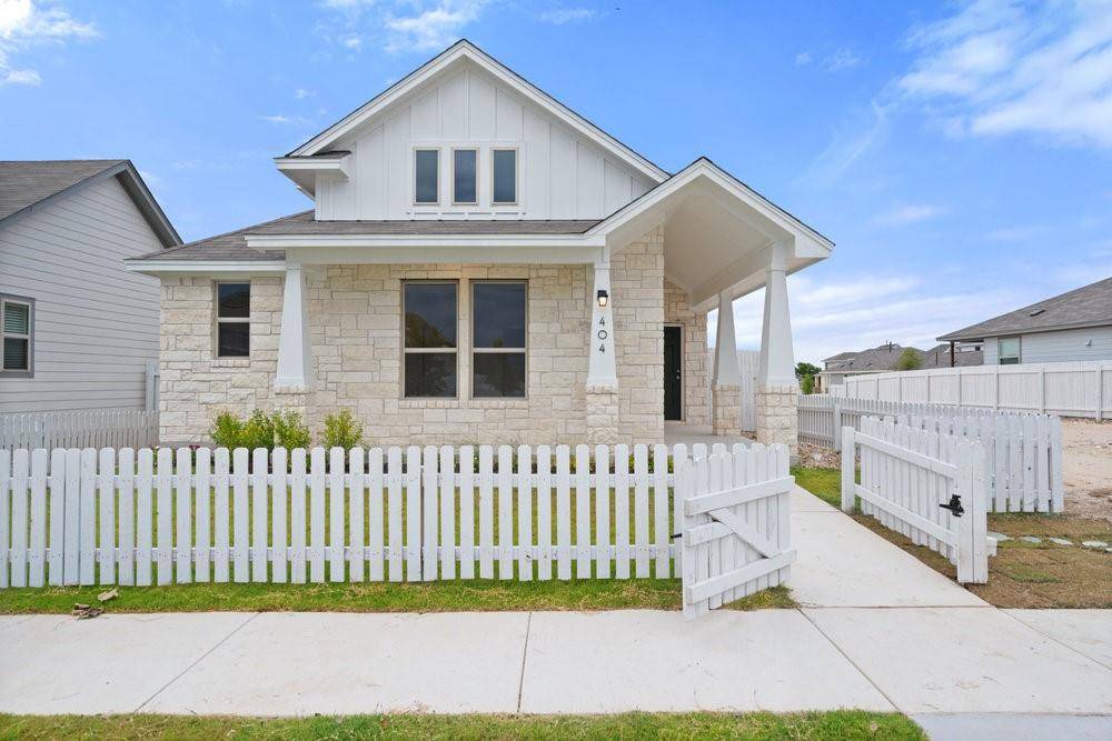 404 Glocken LN, Kyle, TX 78640