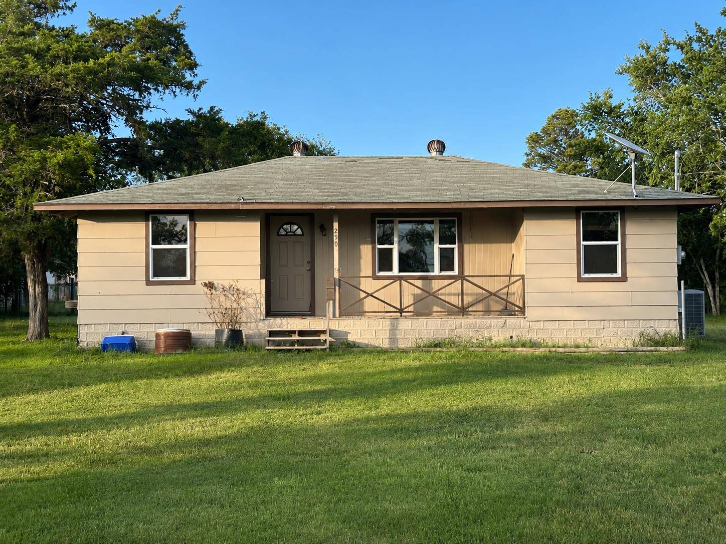 250 Rick RD, La Grange, TX 78945