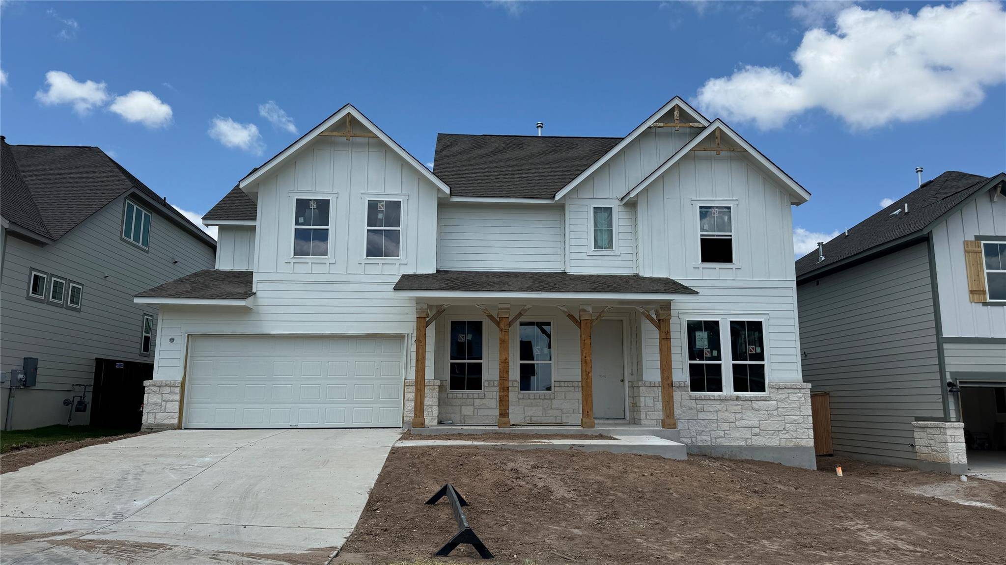 373 Crescent Moon CT, Dripping Springs, TX 78620