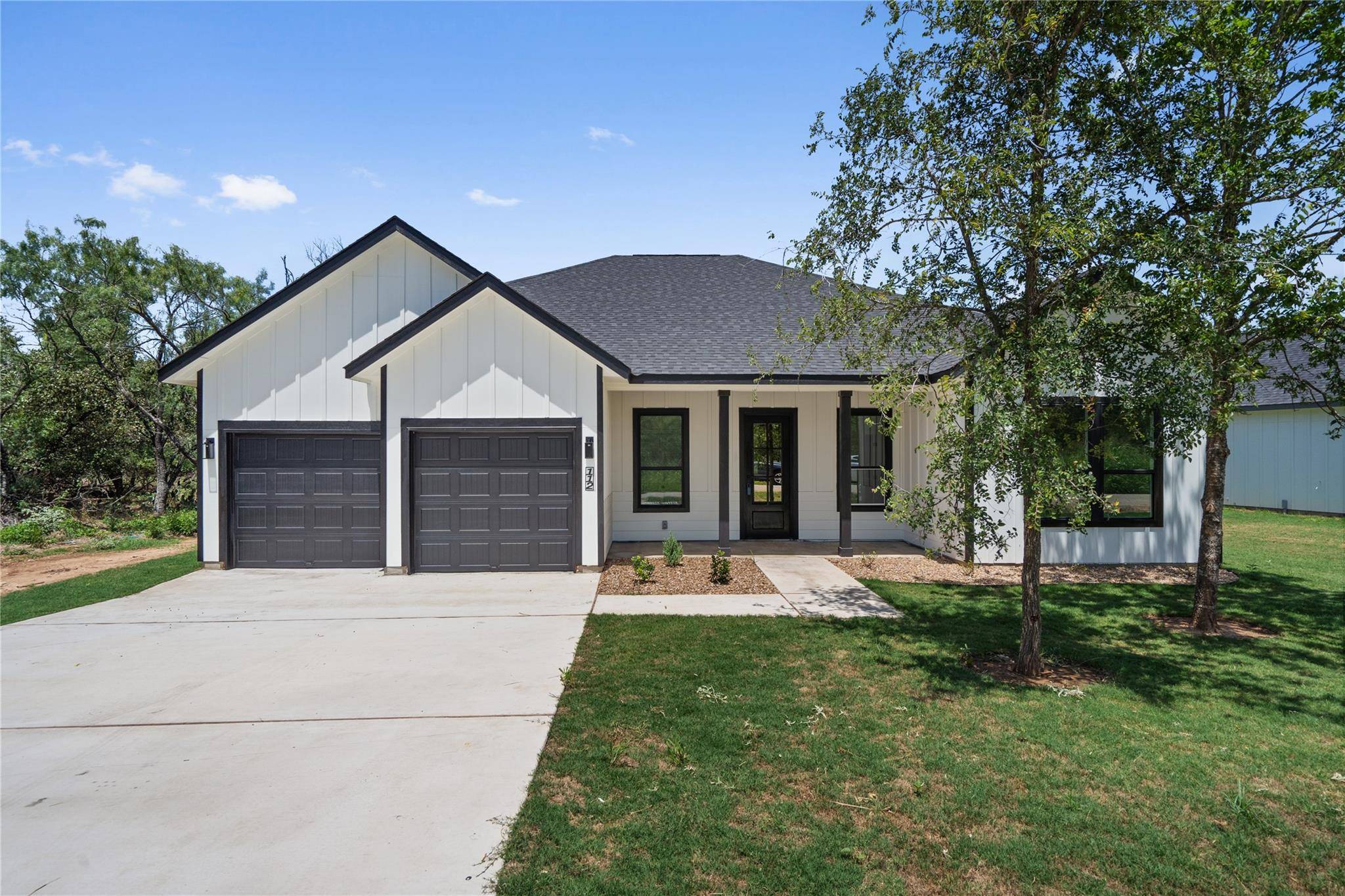 112 Kipapa CT, Bastrop, TX 78602