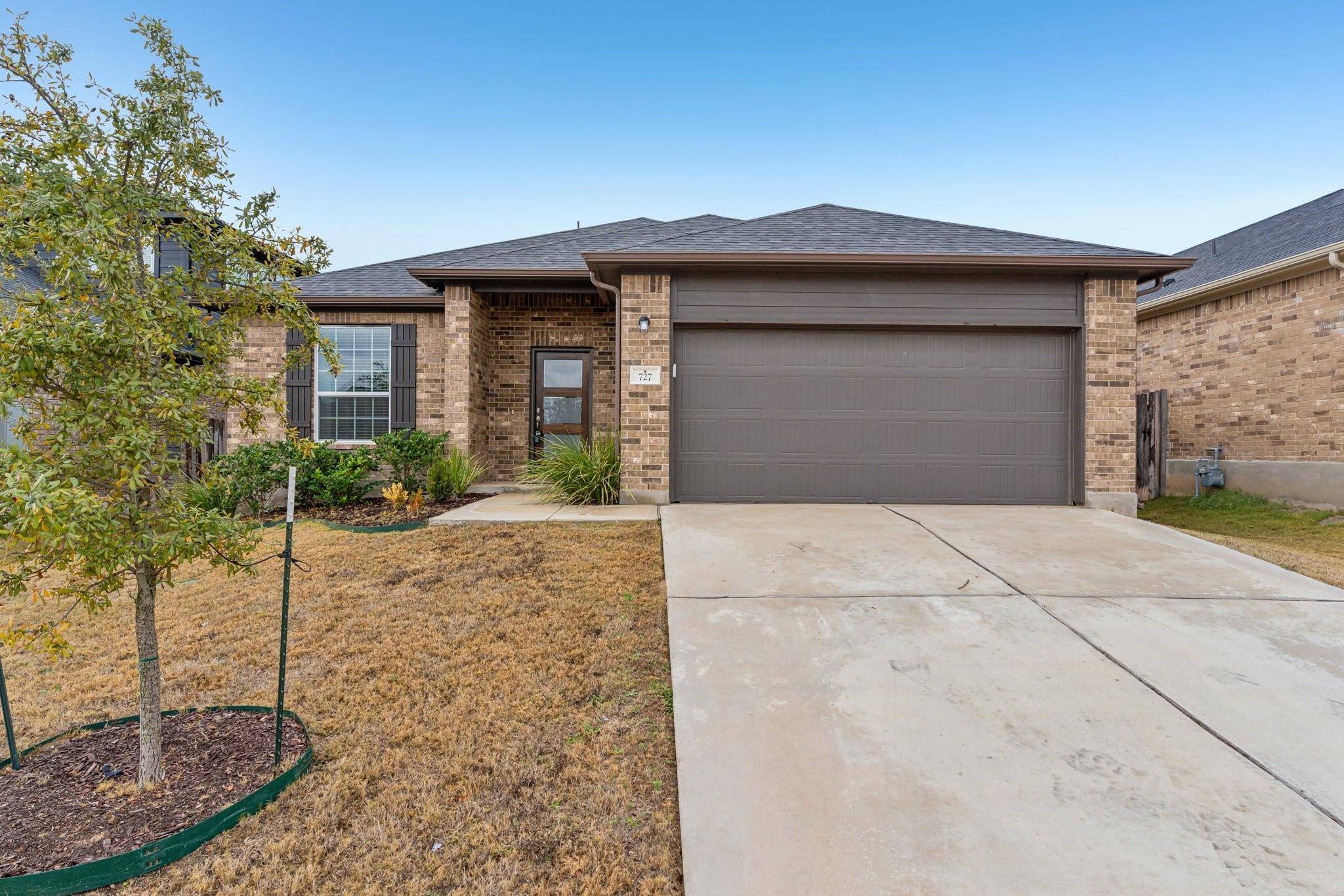 727 Cherrystone LOOP, Buda, TX 78610