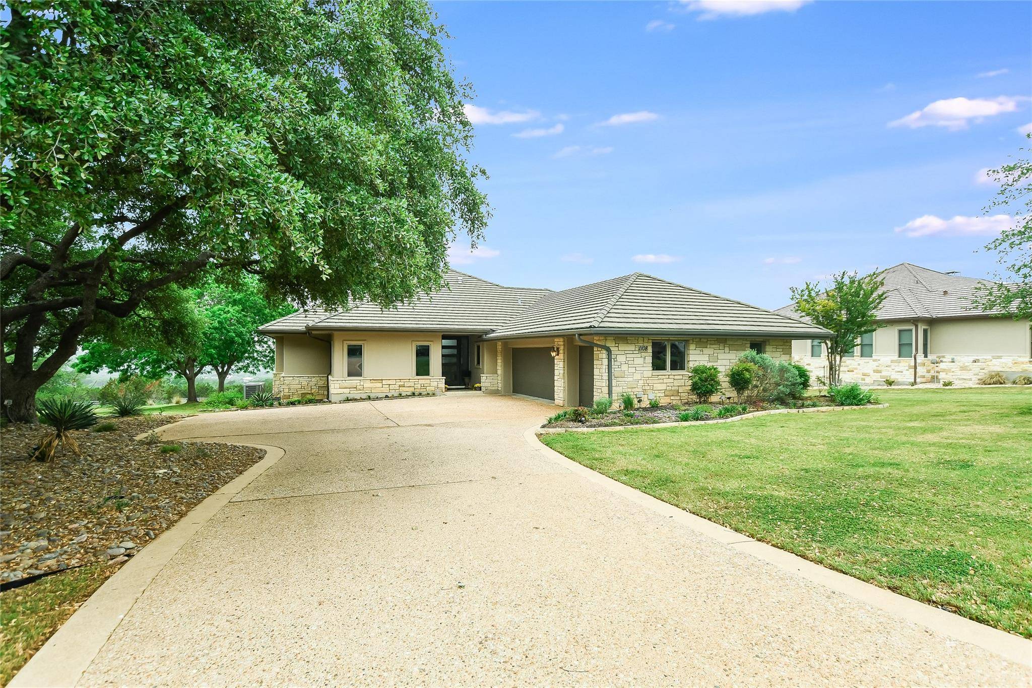 1108 Majestic Hills BLVD, Spicewood, TX 78669