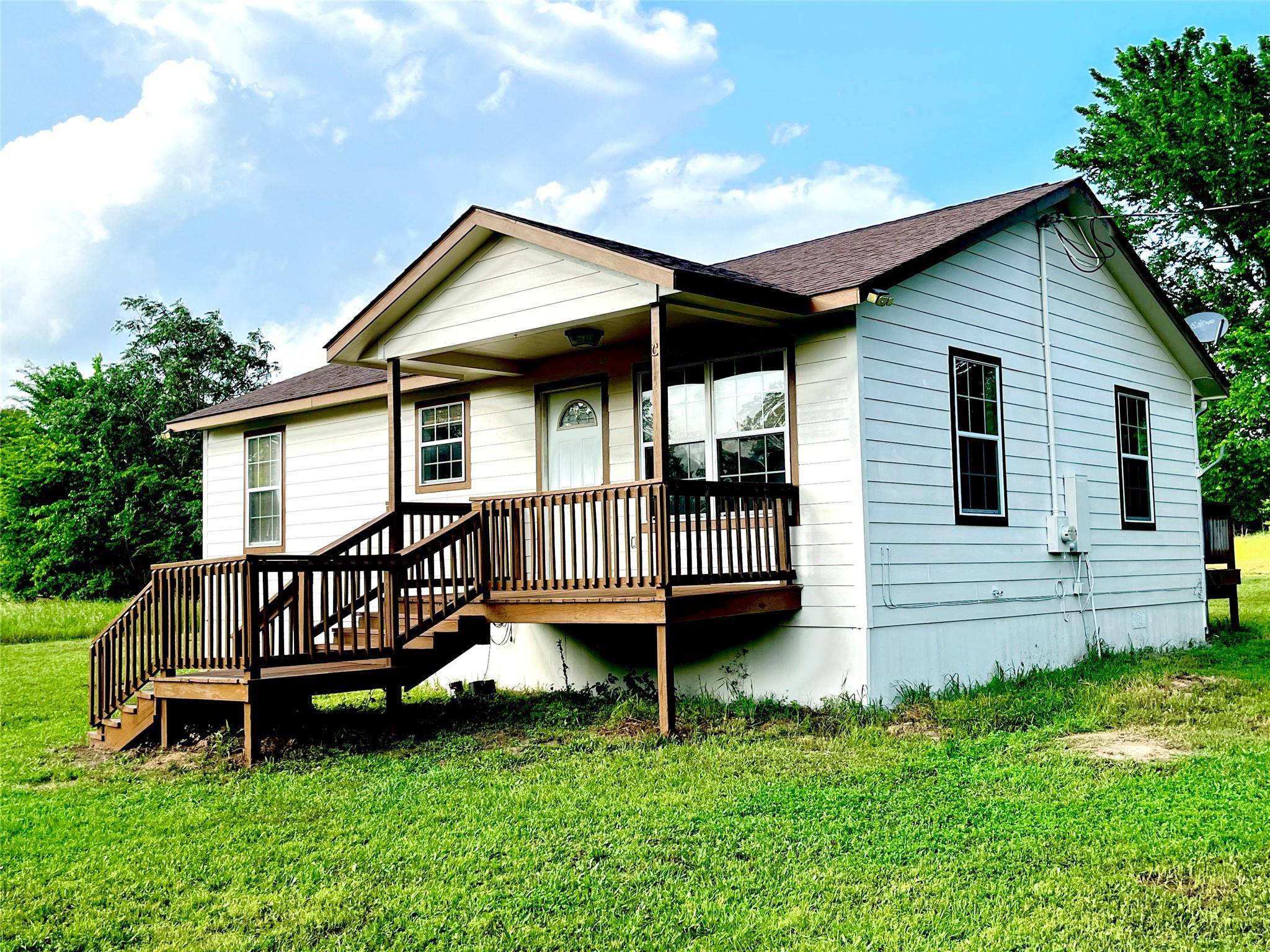 145 Sayers RD, Bastrop, TX 78602
