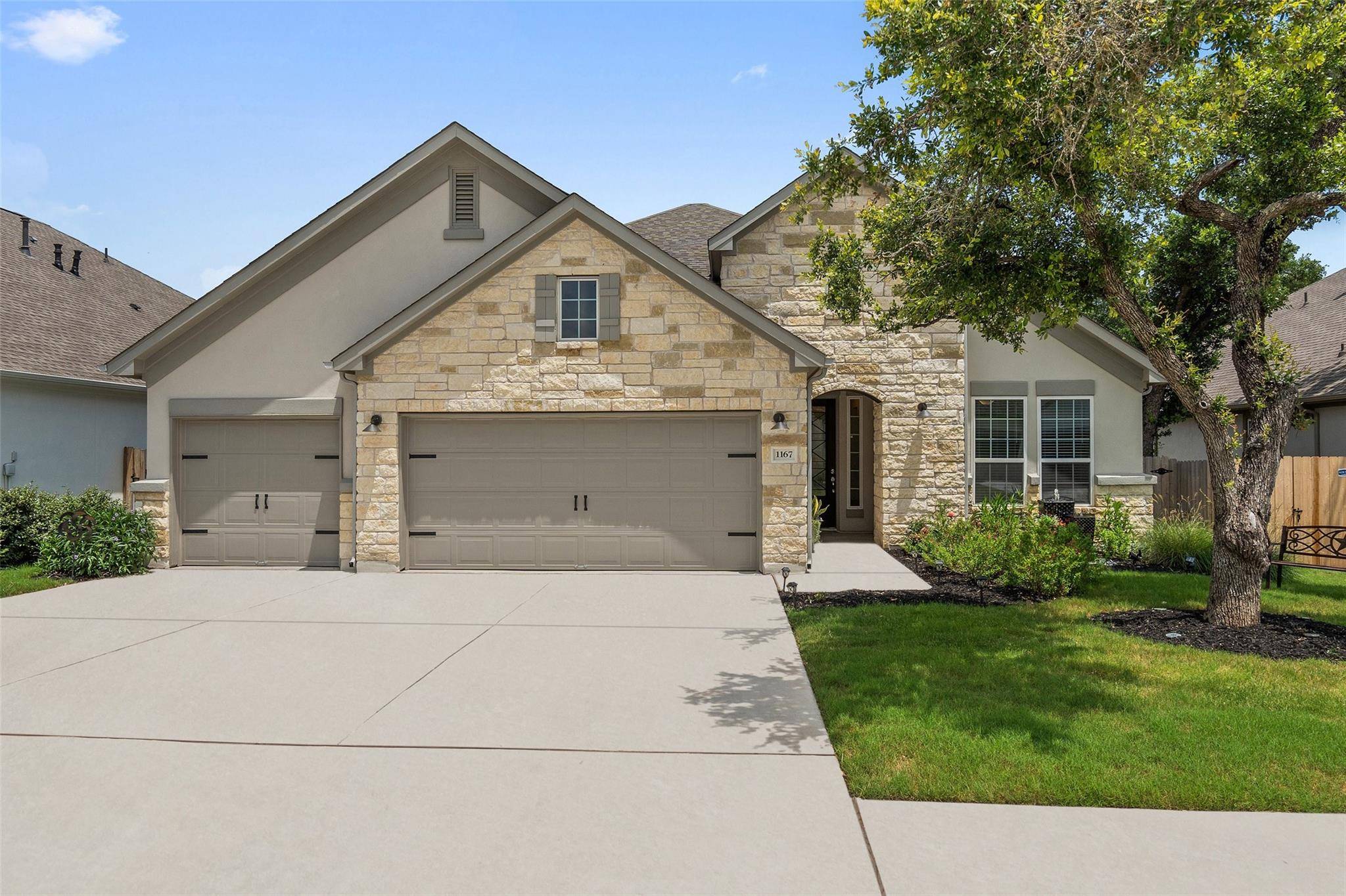 1167 Arrowhead Ranch BLVD, Dripping Springs, TX 78620