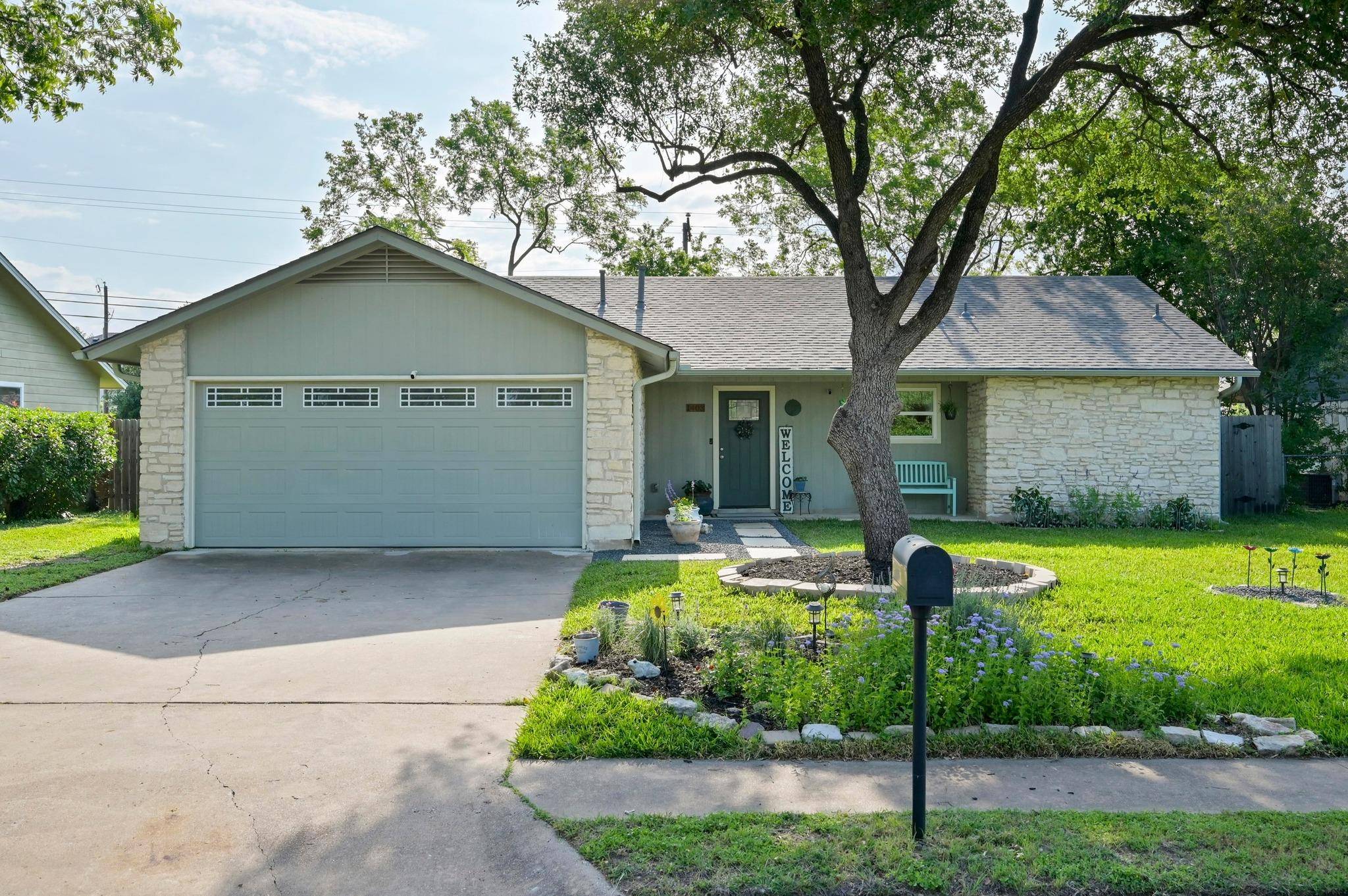 1403 Mills Meadow DR, Round Rock, TX 78664