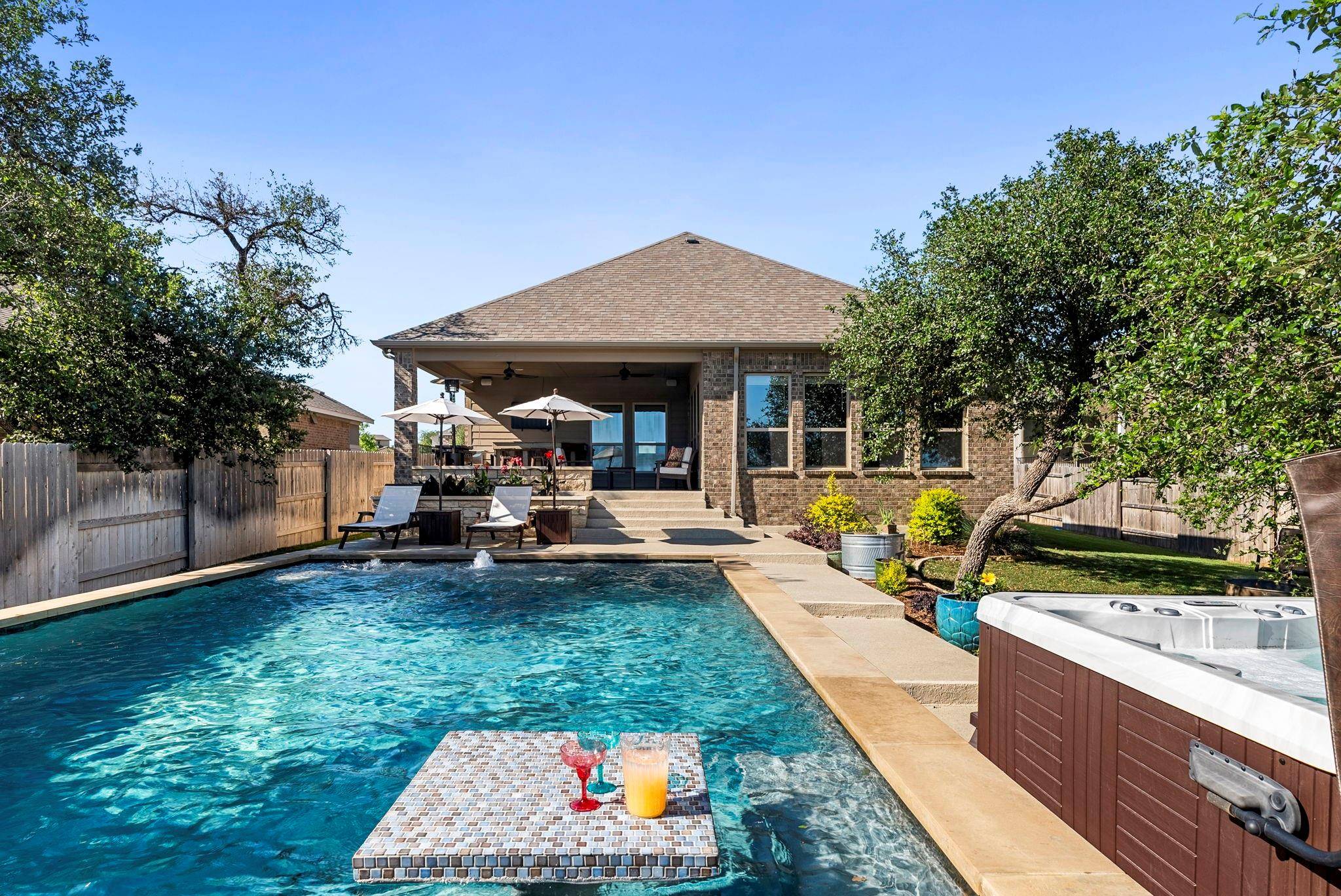 220 Scenic Hills CIR, Georgetown, TX 78628