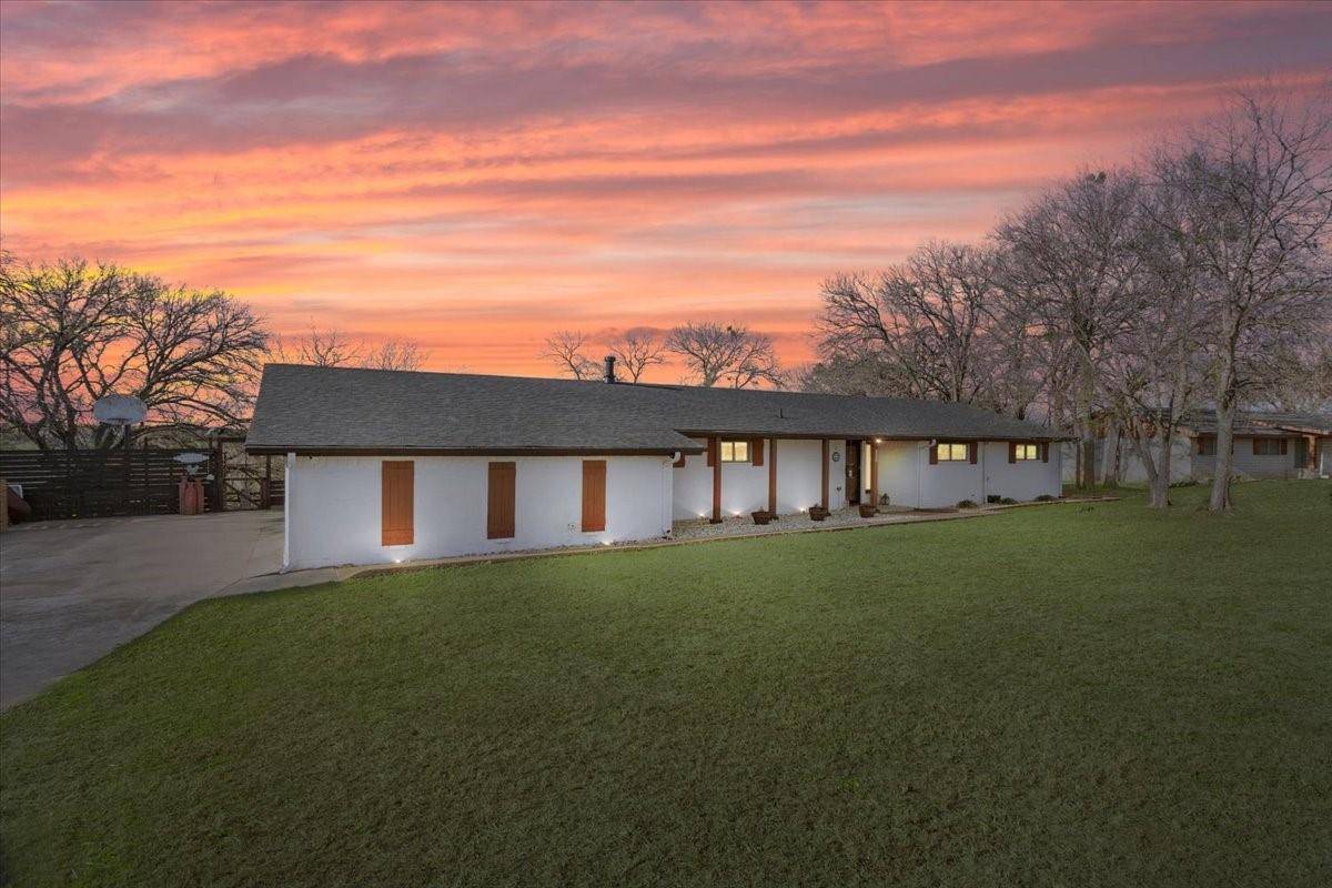 111 Dodds Creek DR, Gatesville, TX 76528