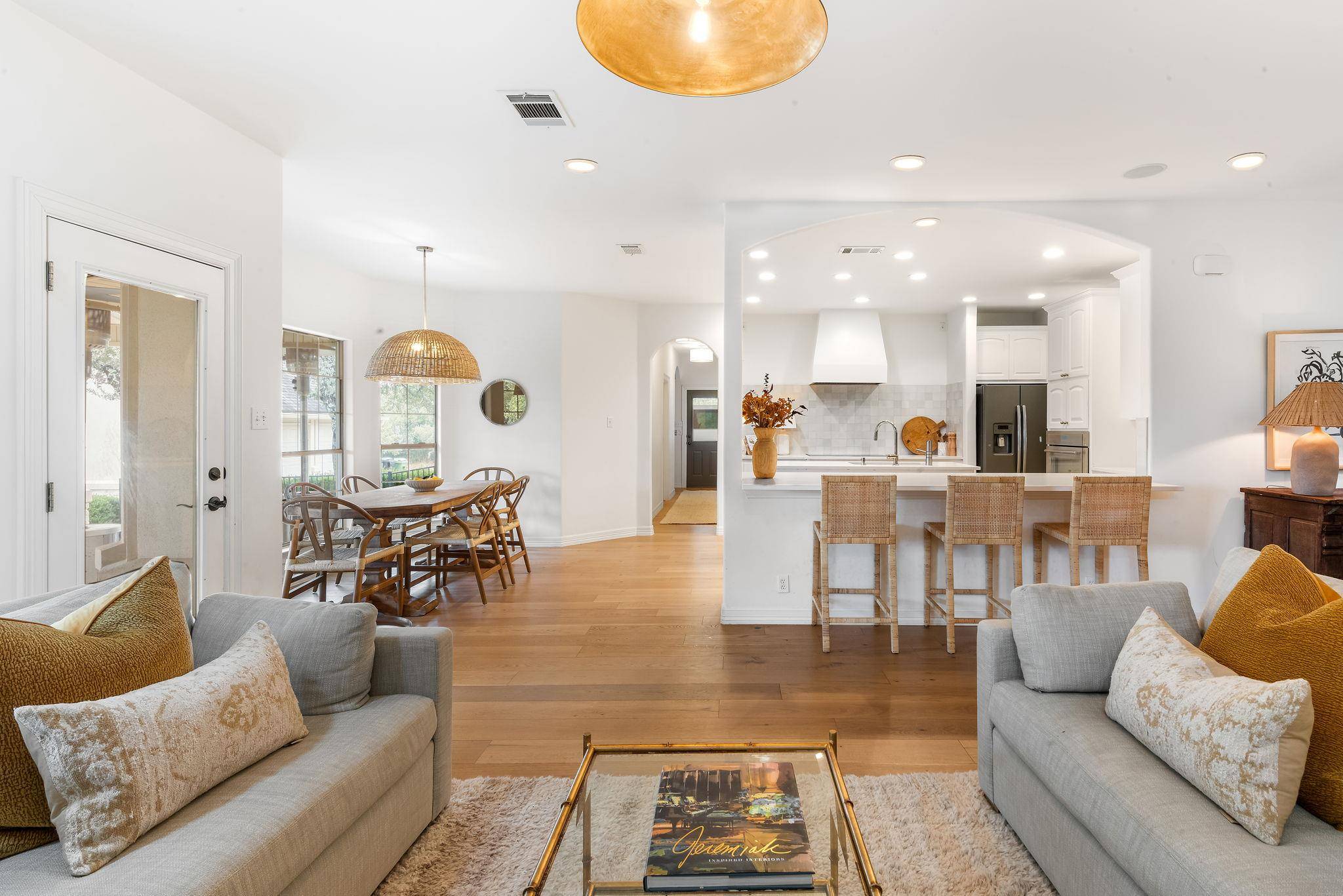 403 Stirrup DR, Dripping Springs, TX 78620
