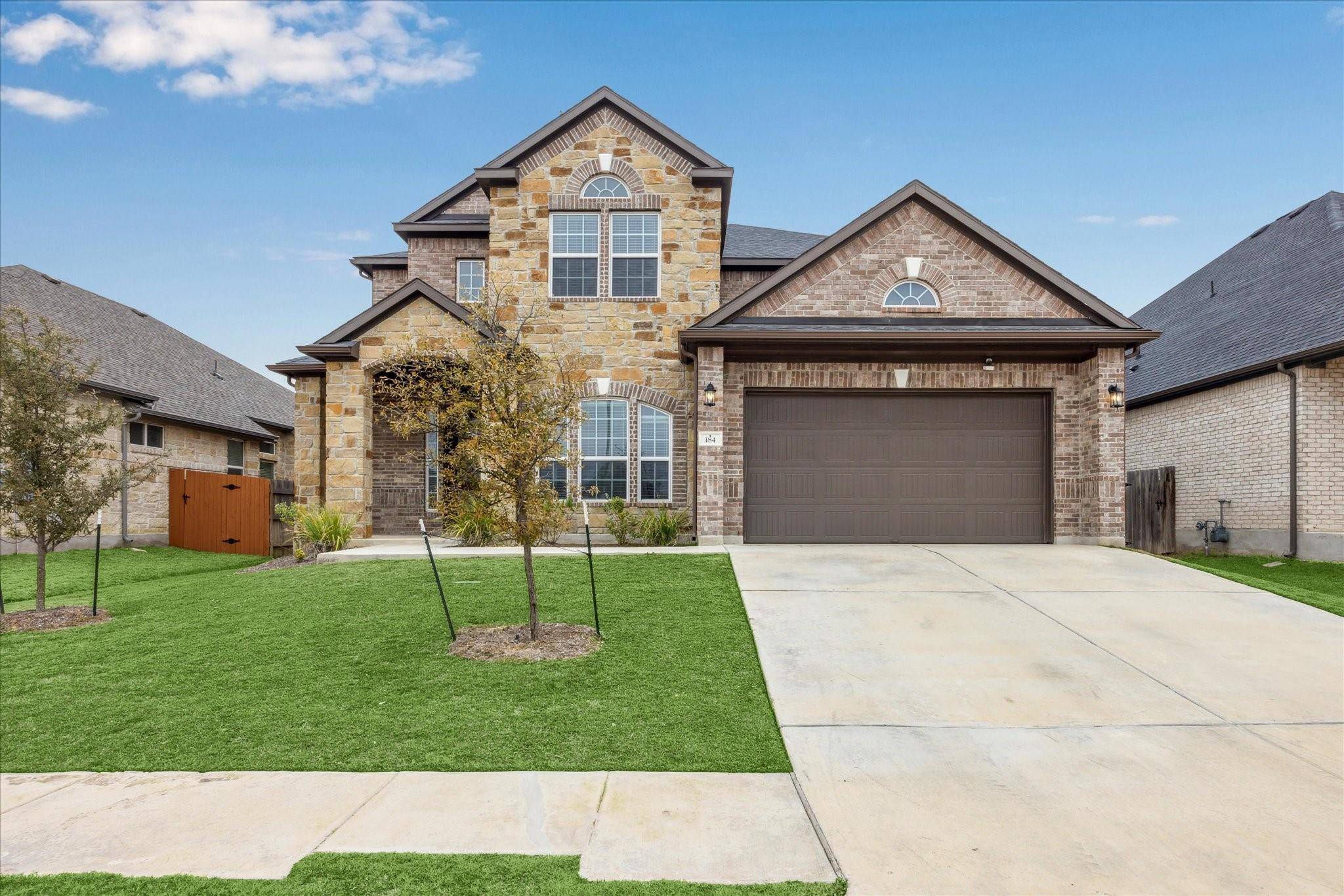 184 Manzanita DR, Buda, TX 78610