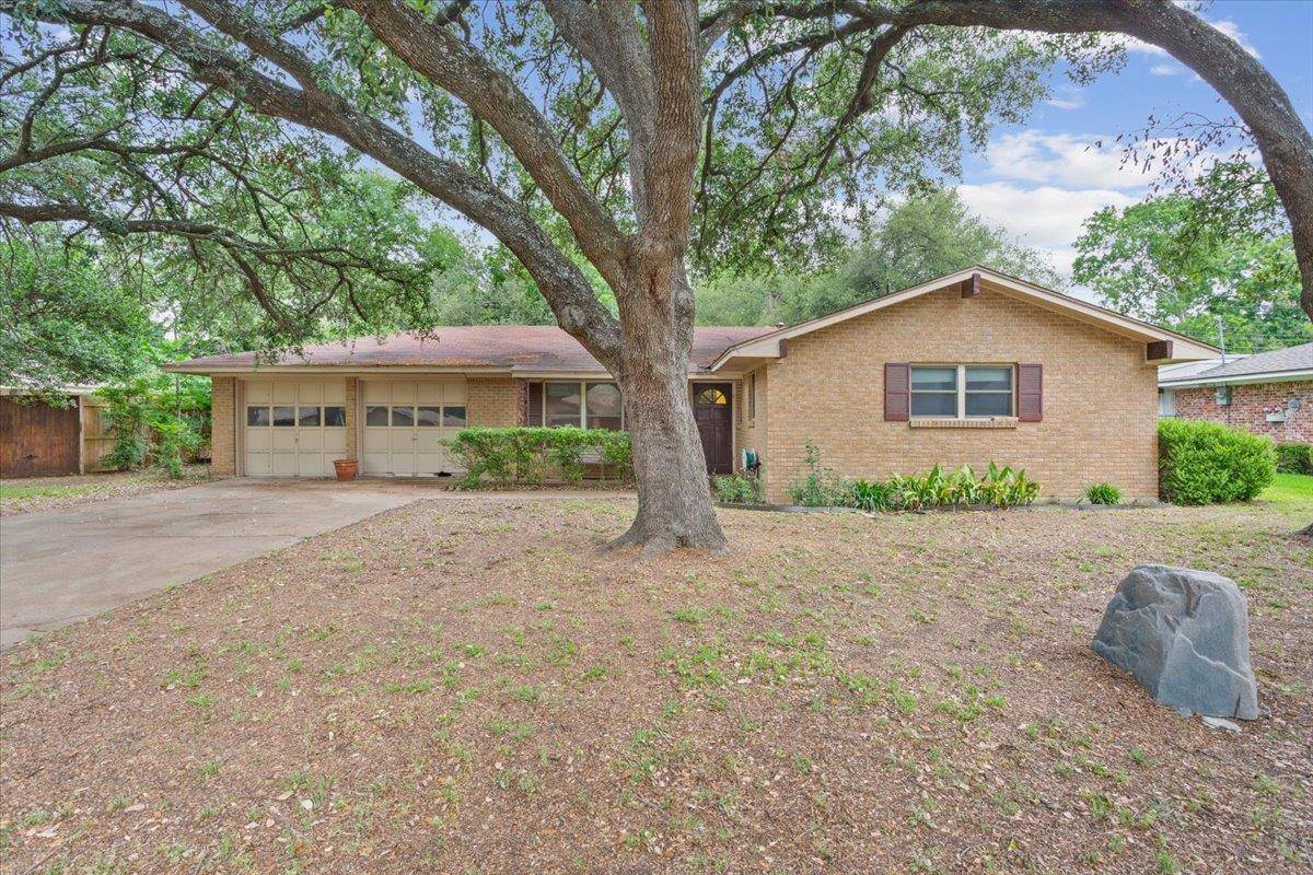 4412 Briar Cliff RD, Temple, TX 76502