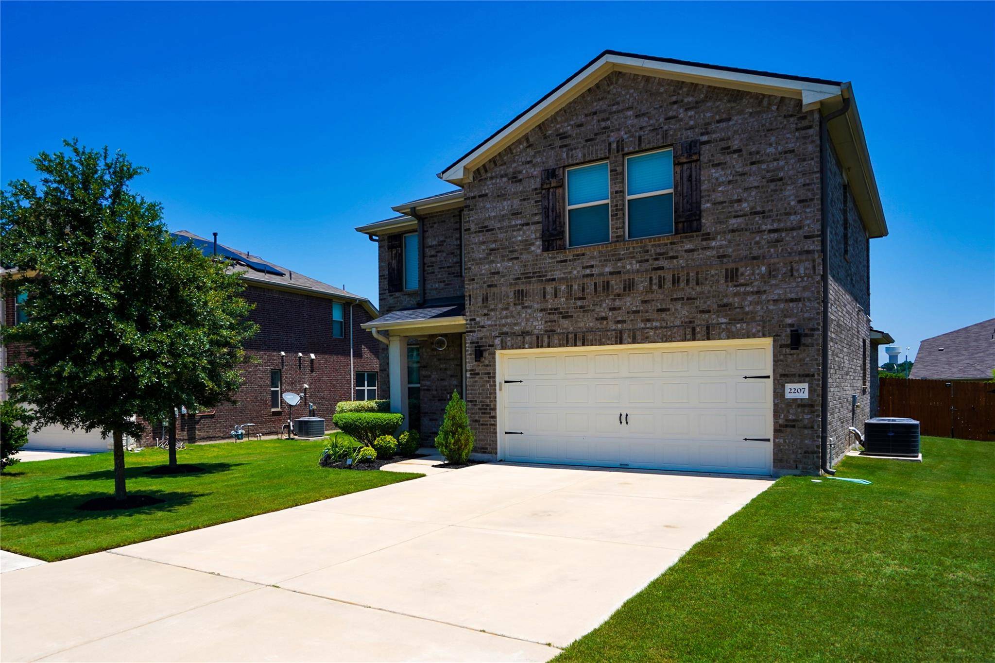 2207 Land Grant WAY, Round Rock, TX 78664