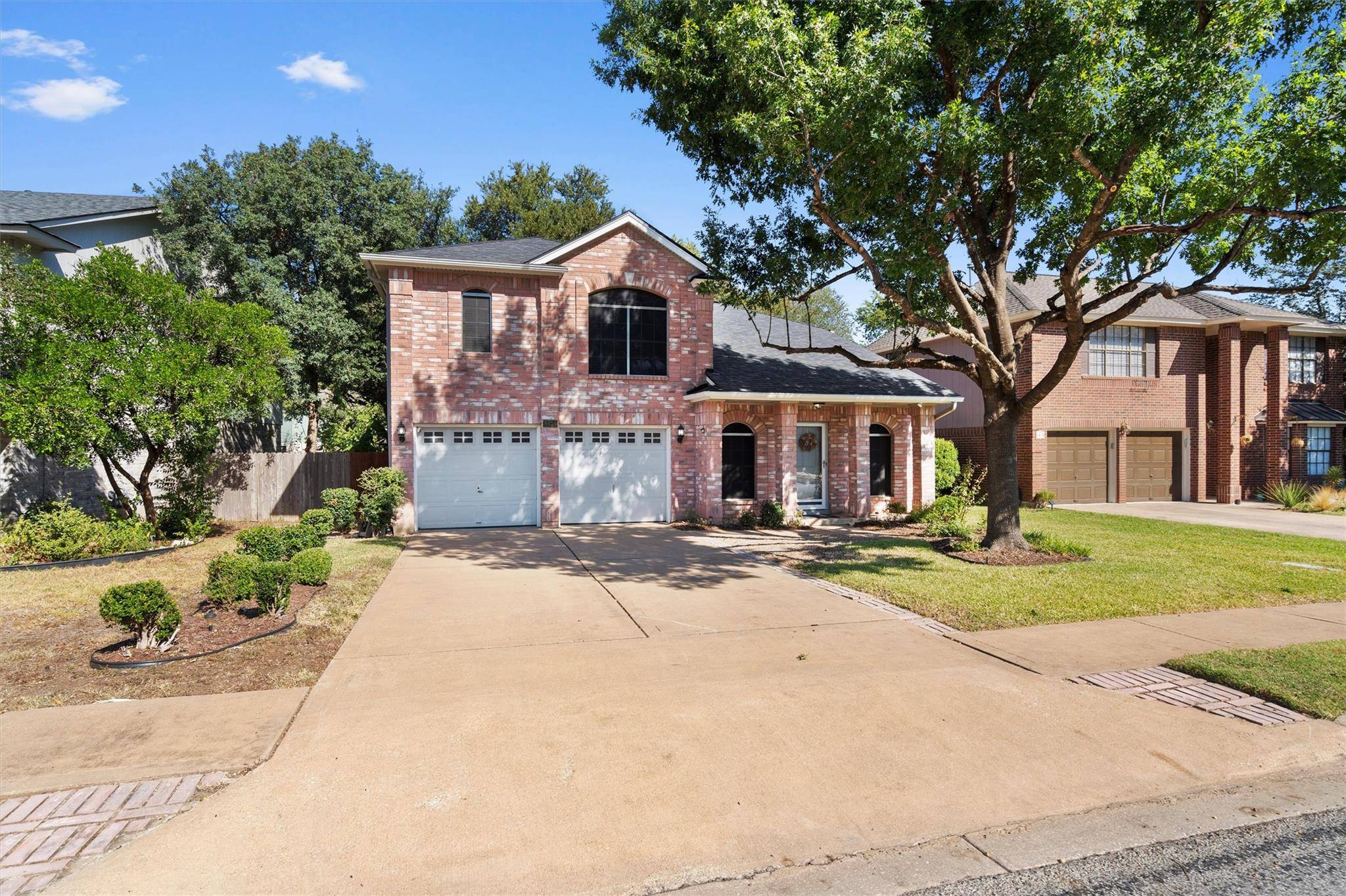 8410 Glen Canyon DR, Round Rock, TX 78681