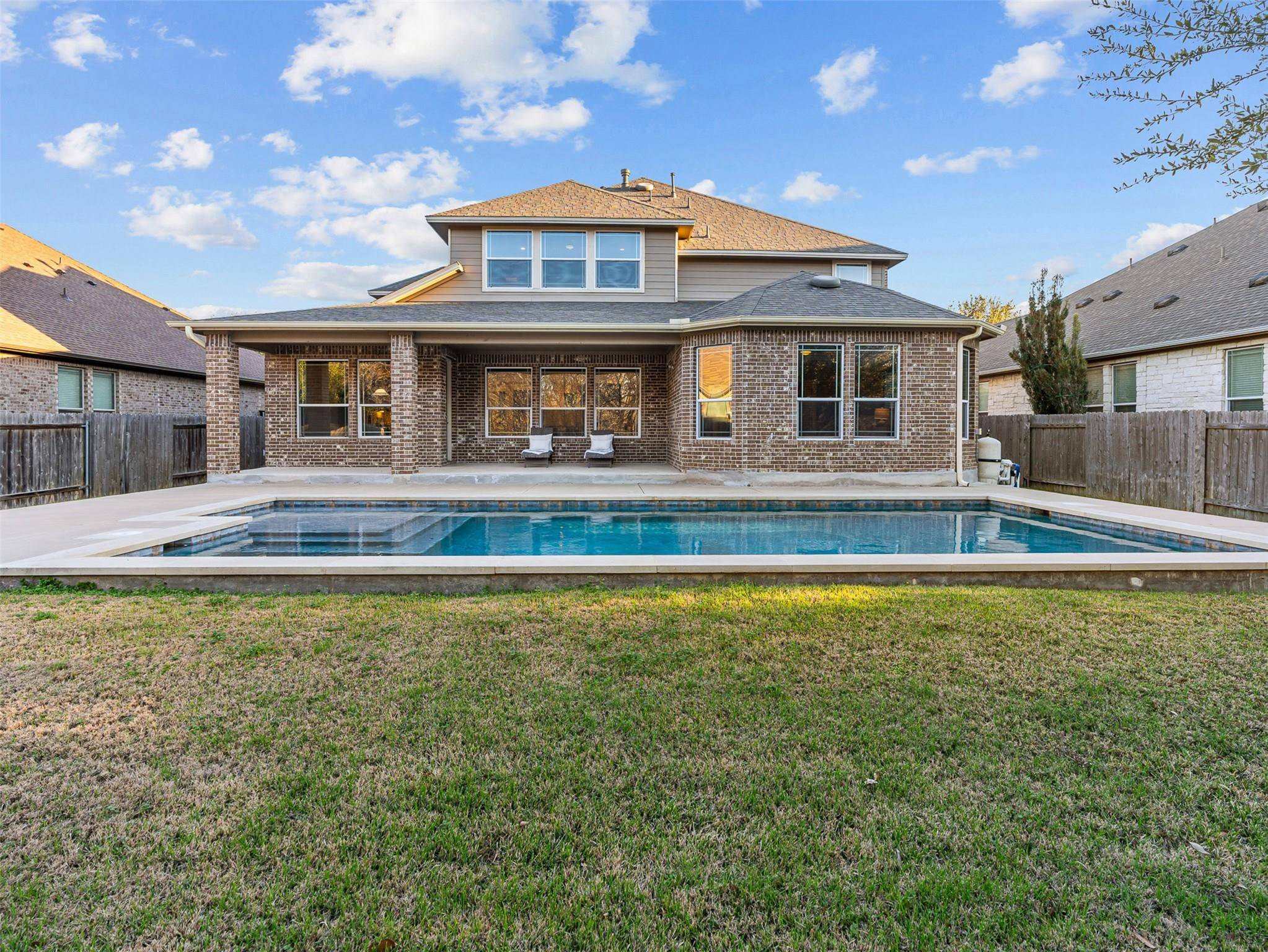 432 Freeman Park PL, Round Rock, TX 78665