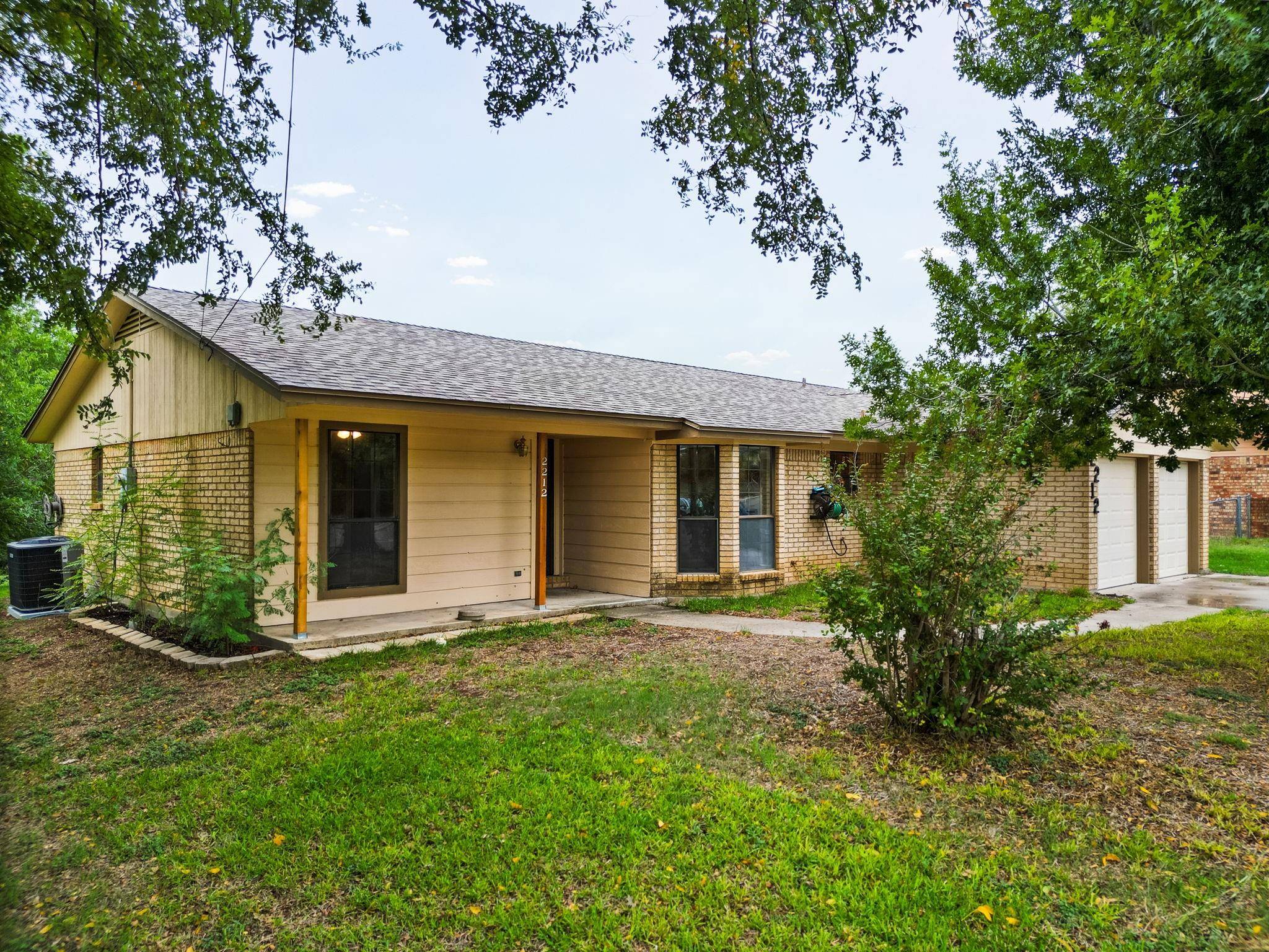 2212 Phyllis DR, Copperas Cove, TX 76522