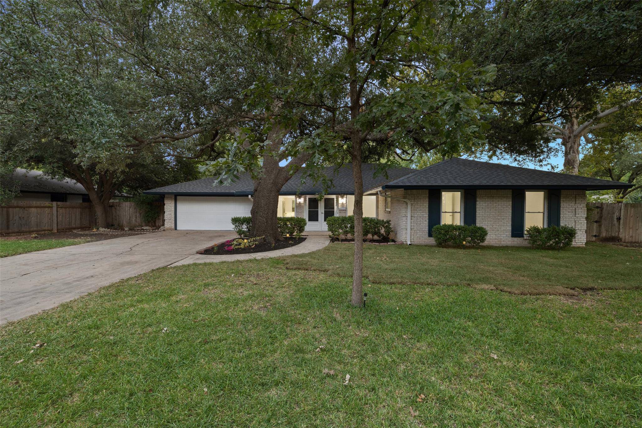 9201 Quail Field DR, Austin, TX 78758