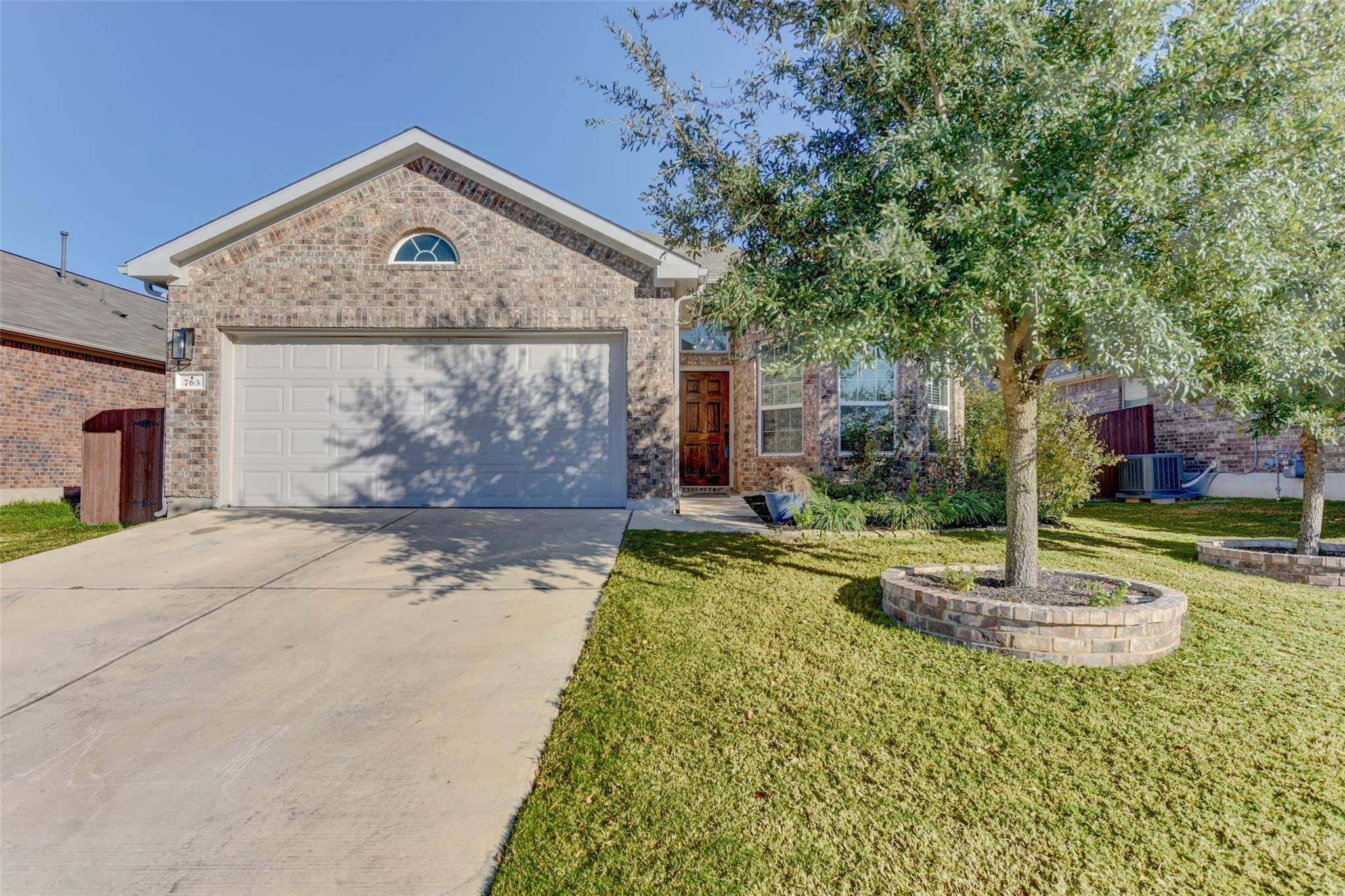 763 Vista Gardens DR, Buda, TX 78610
