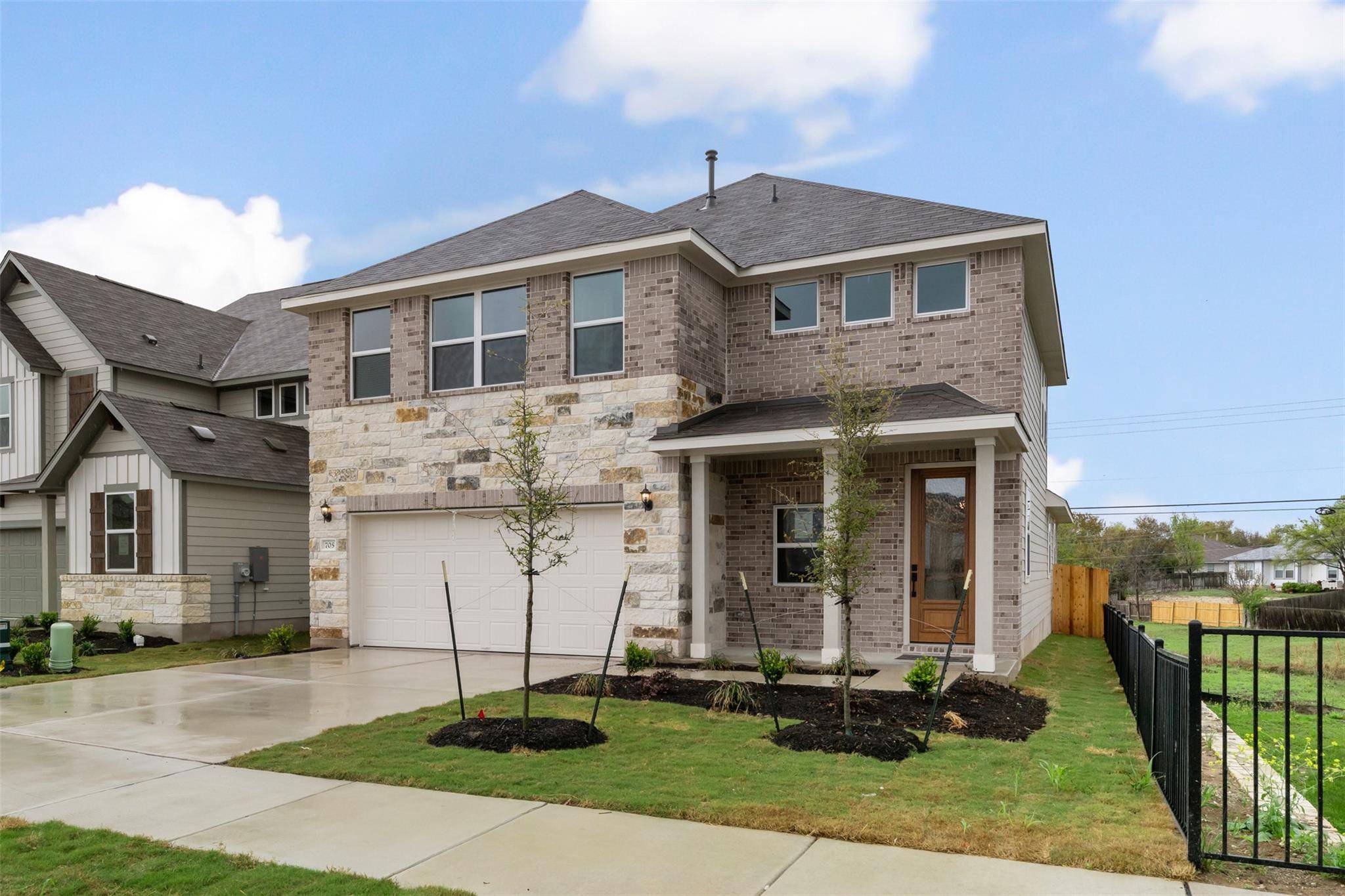 705 Palo Brea LOOP, Hutto, TX 78634