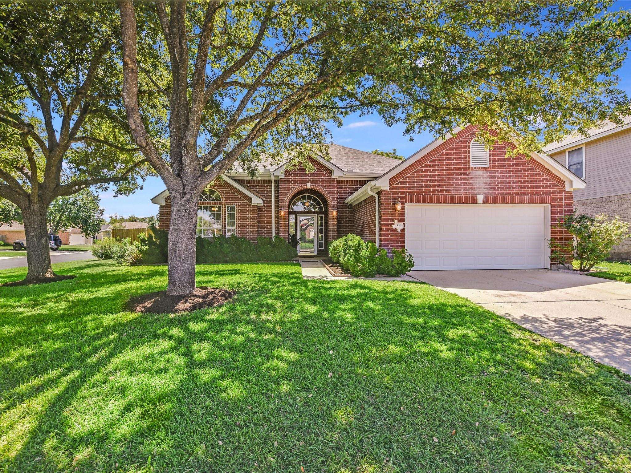 301 Reinhardt BLVD, Georgetown, TX 78626