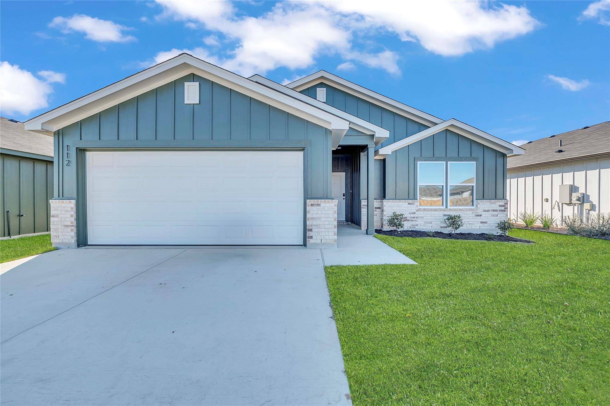 112 Hemp HL, Jarrell, TX 76537