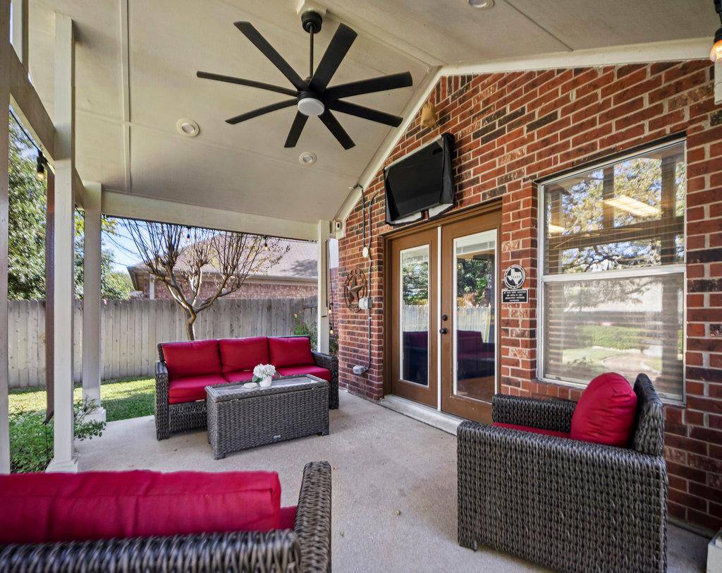 1810 Summer Rain DR, Cedar Park, TX 78613