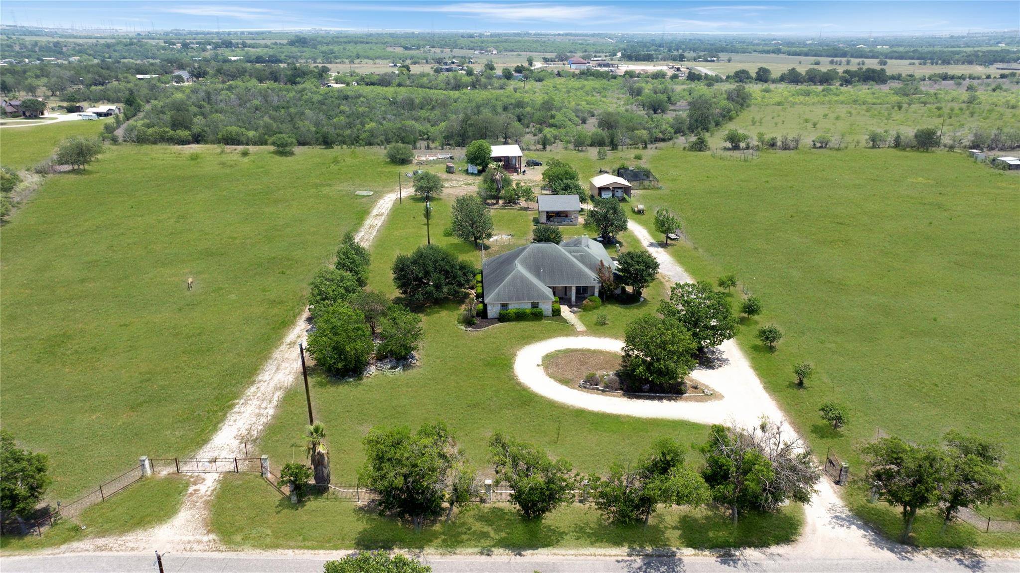 14053 Huber RD, Seguin, TX 78155